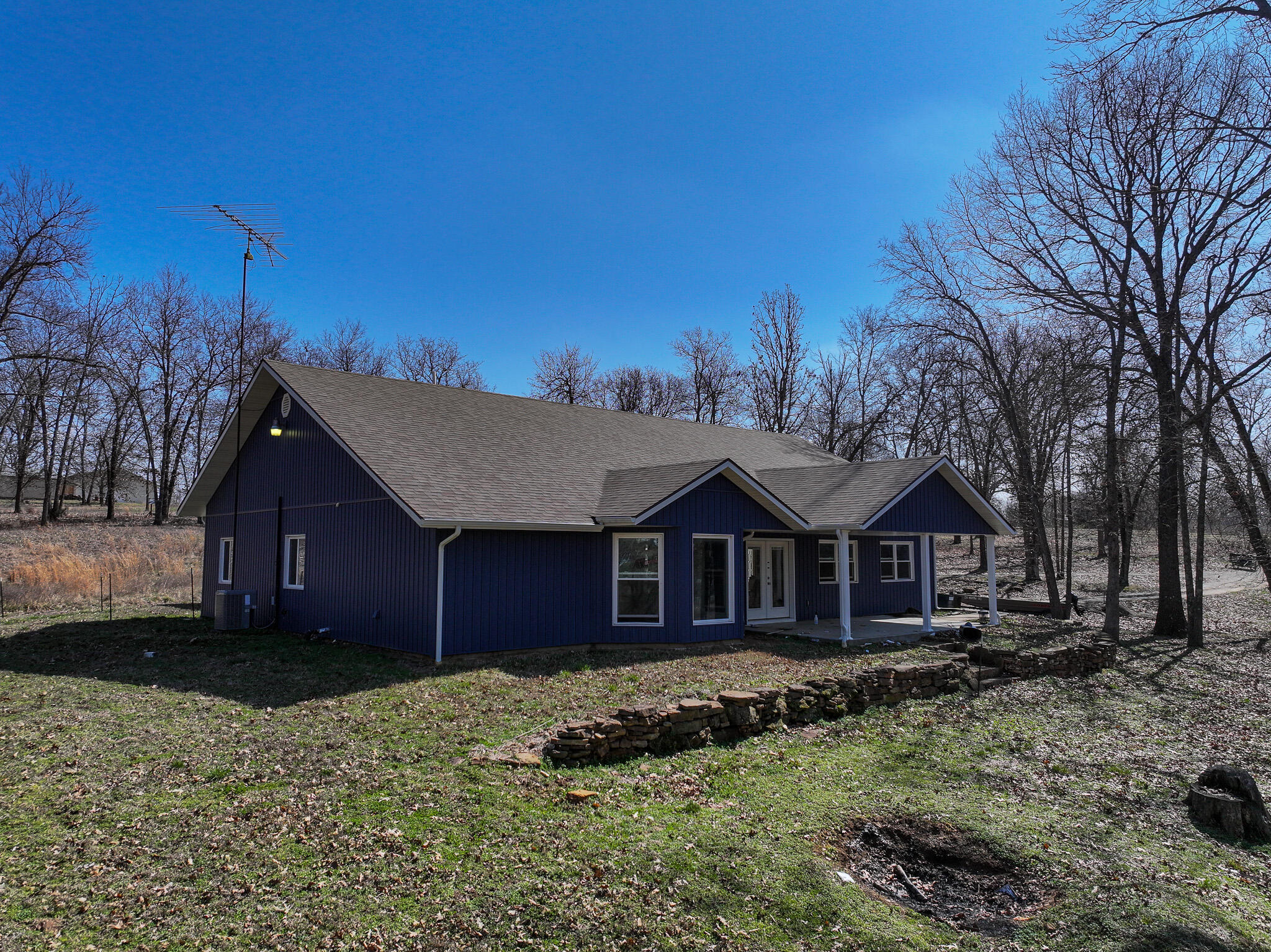 875 Southwest Highway 54 Property Photo 5