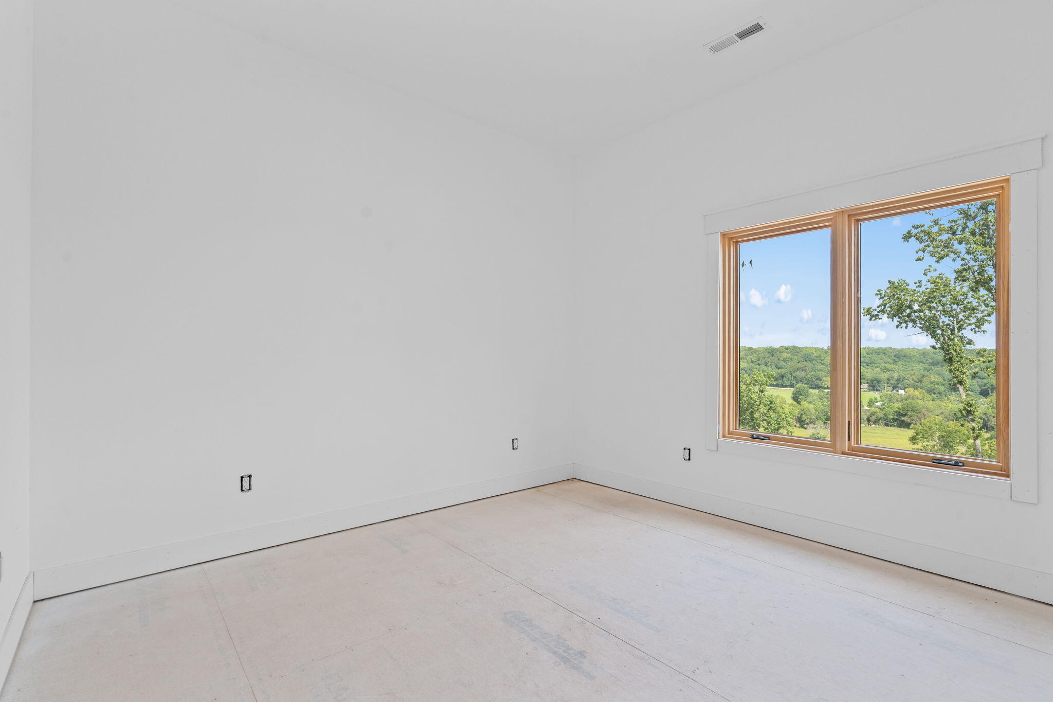 170 Riverpointe View Property Photo 36
