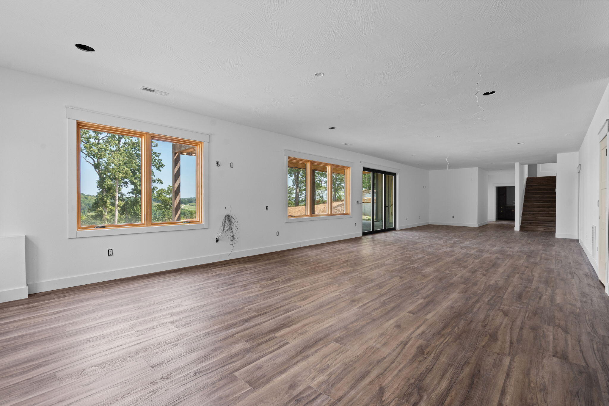 170 Riverpointe View Property Photo 39