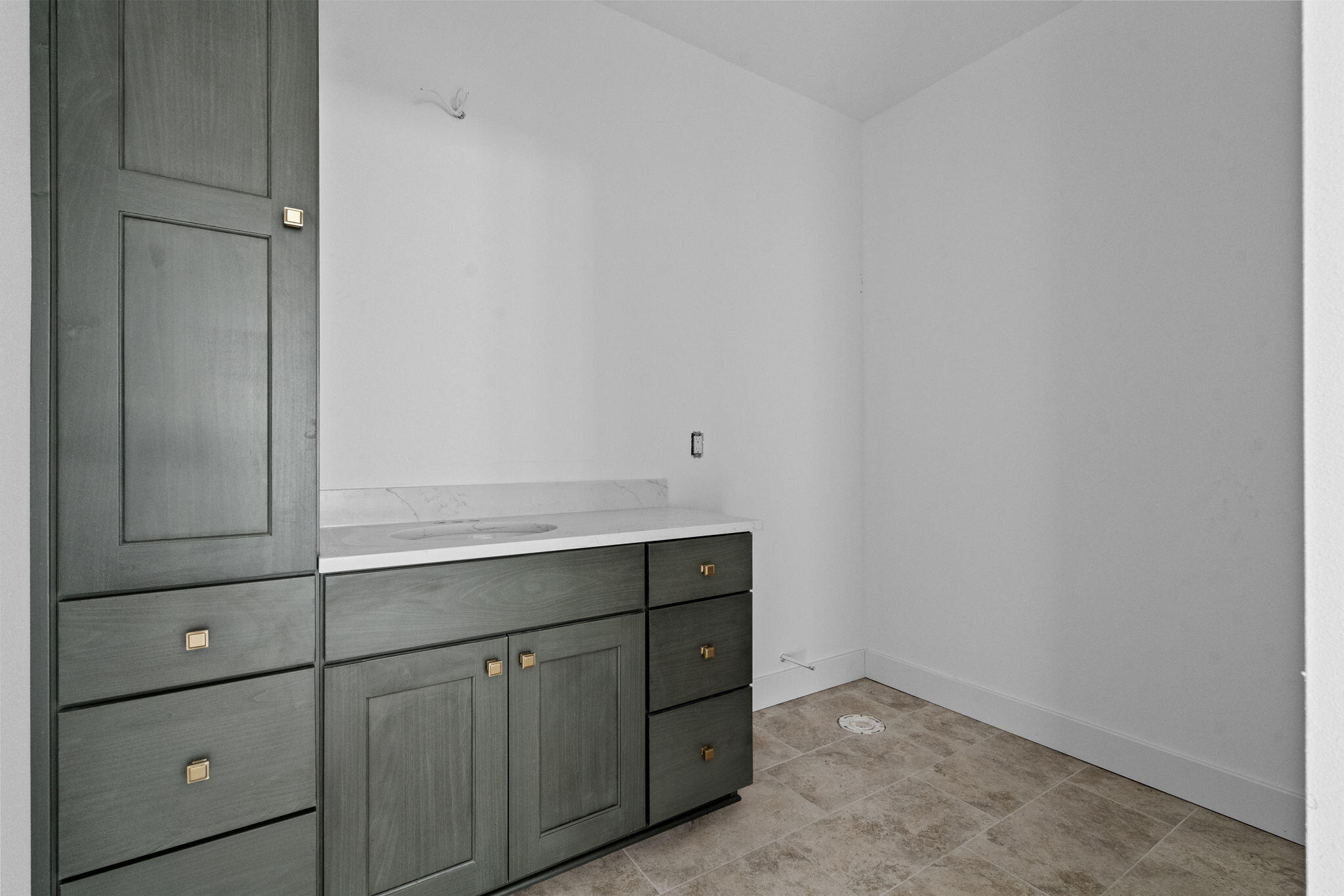 170 Riverpointe View Property Photo 46