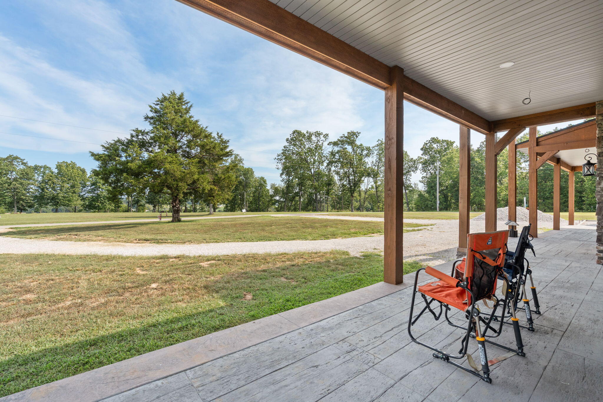 125 Riverpointe View Property Photo 5