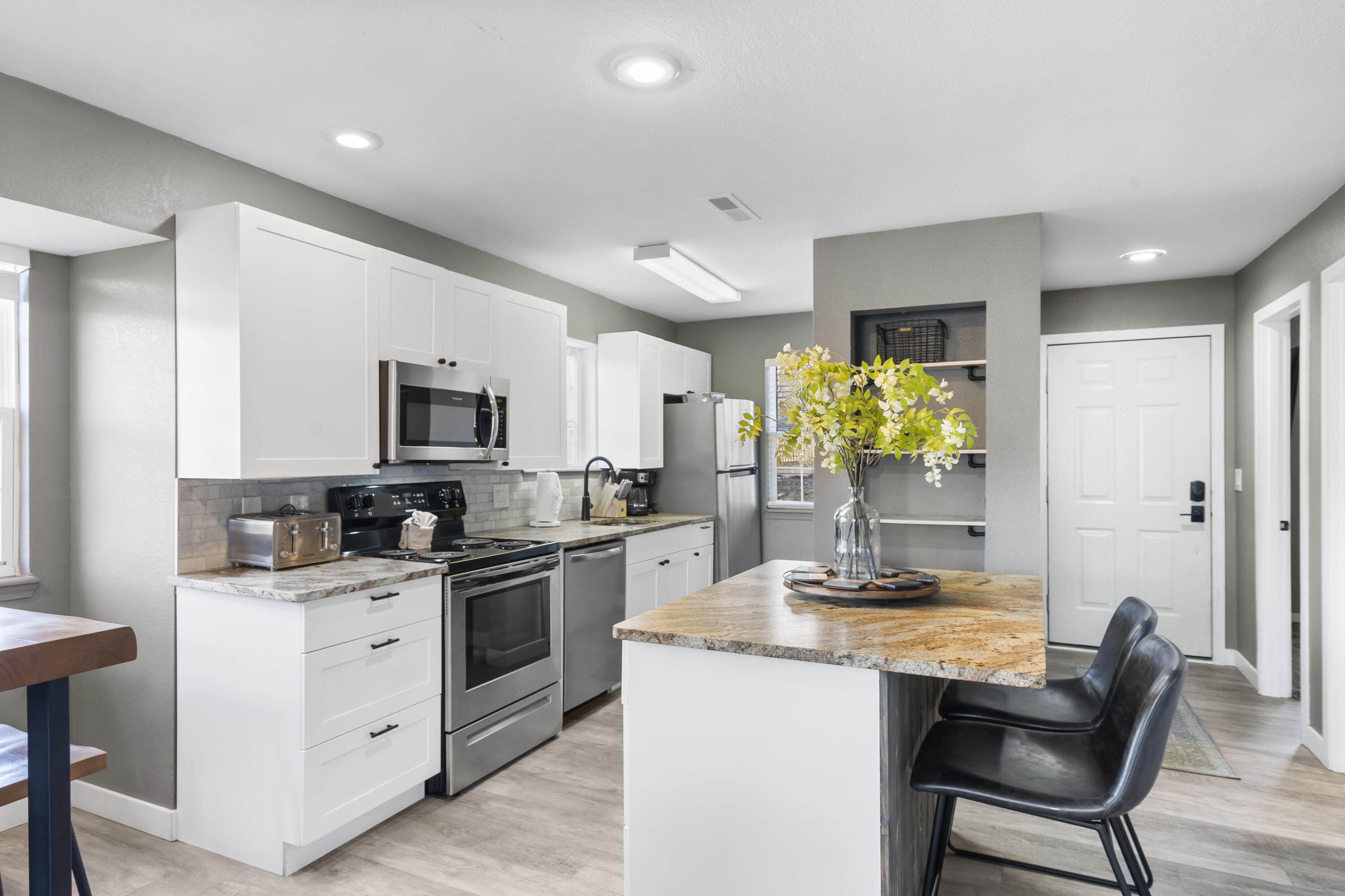 14 Woodpecker Lane 4 Property Photo 4