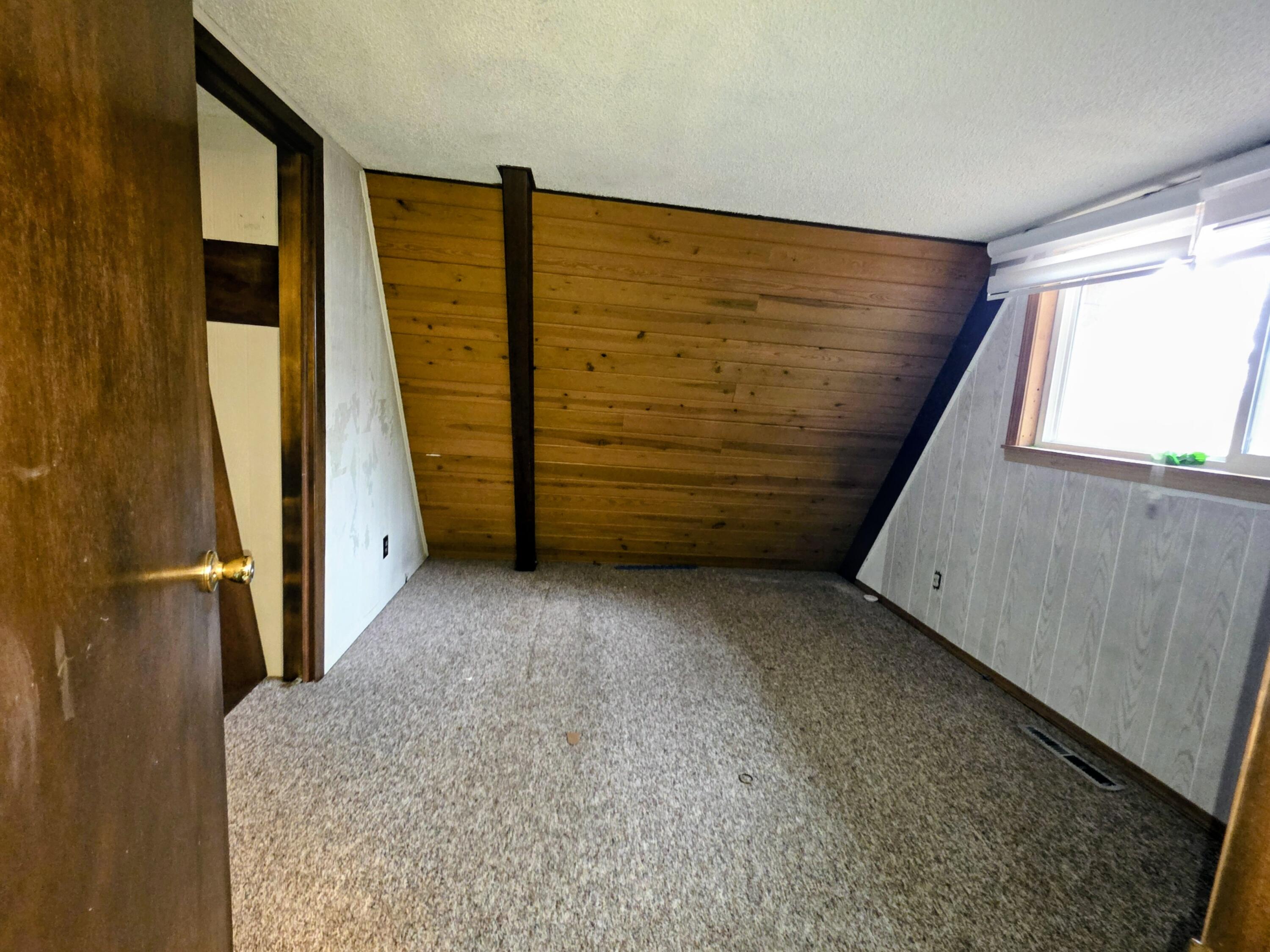 16606 South 1541 Road Property Photo 10