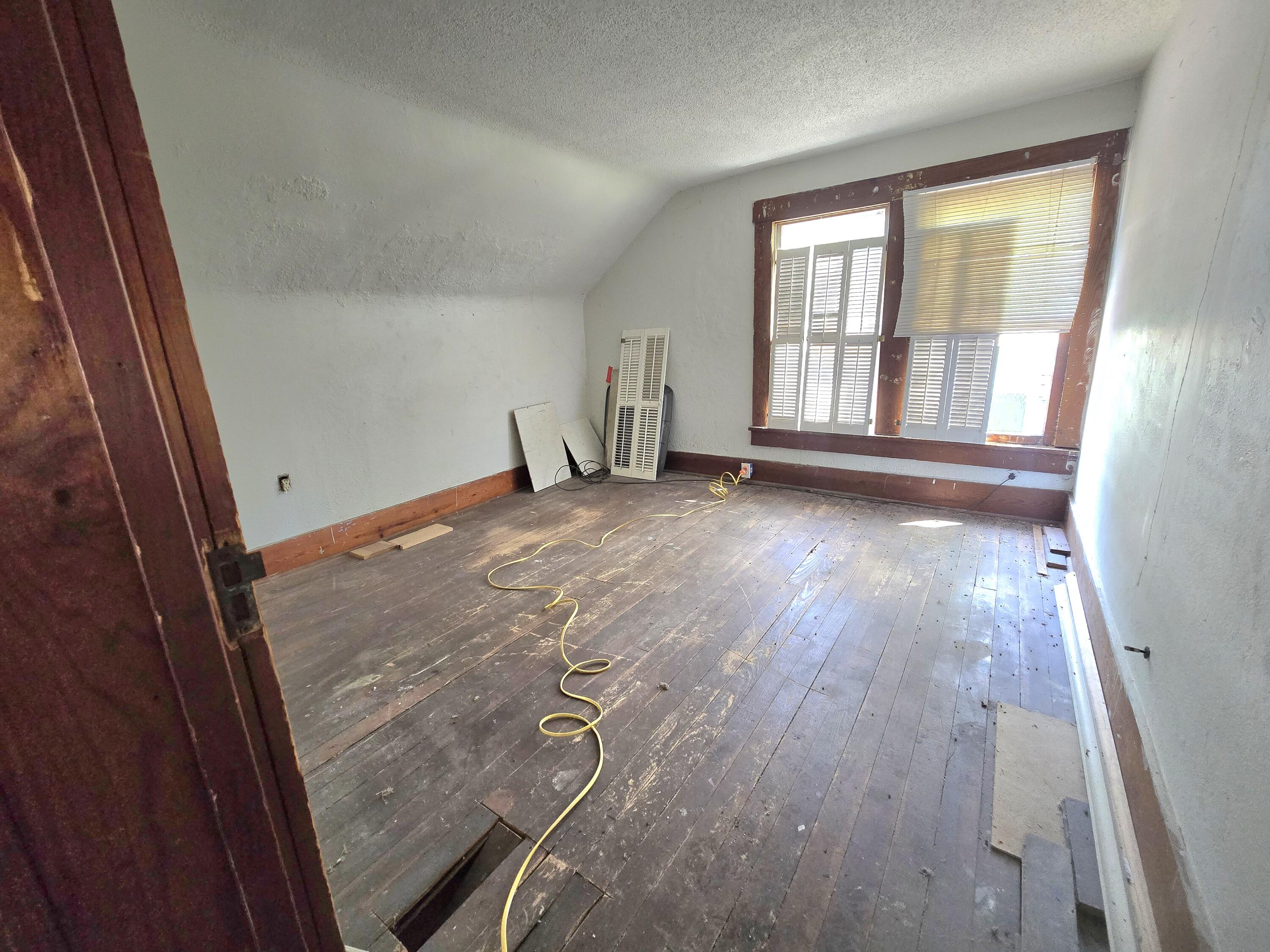 700 Spruce Street Property Photo 7
