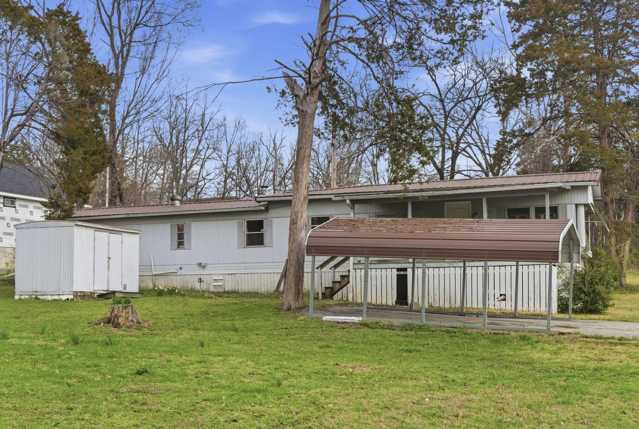 6008 Spruce Avenue Property Photo 1