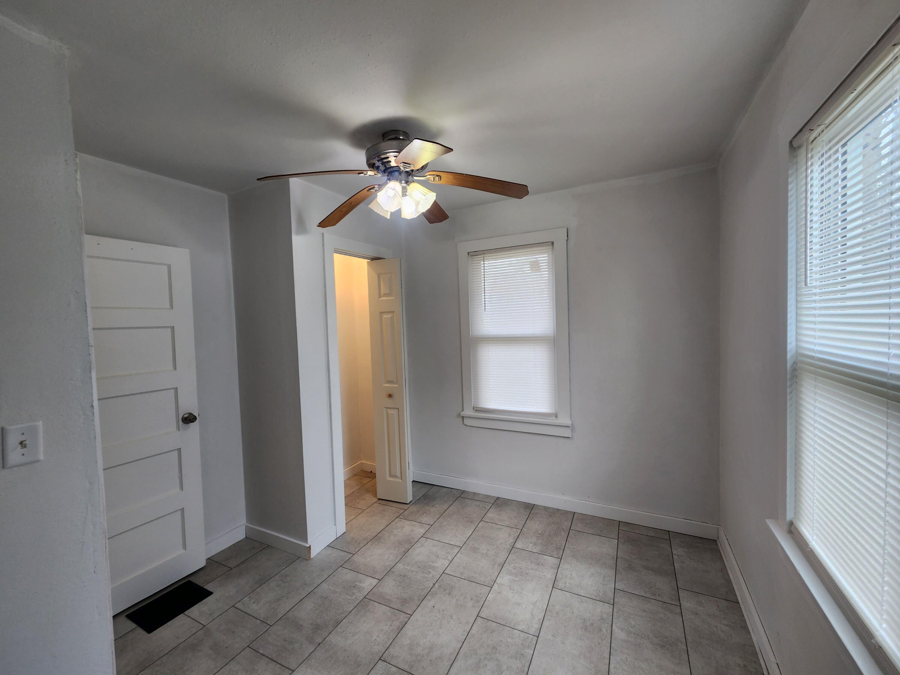 709 Garst Street Property Photo 23