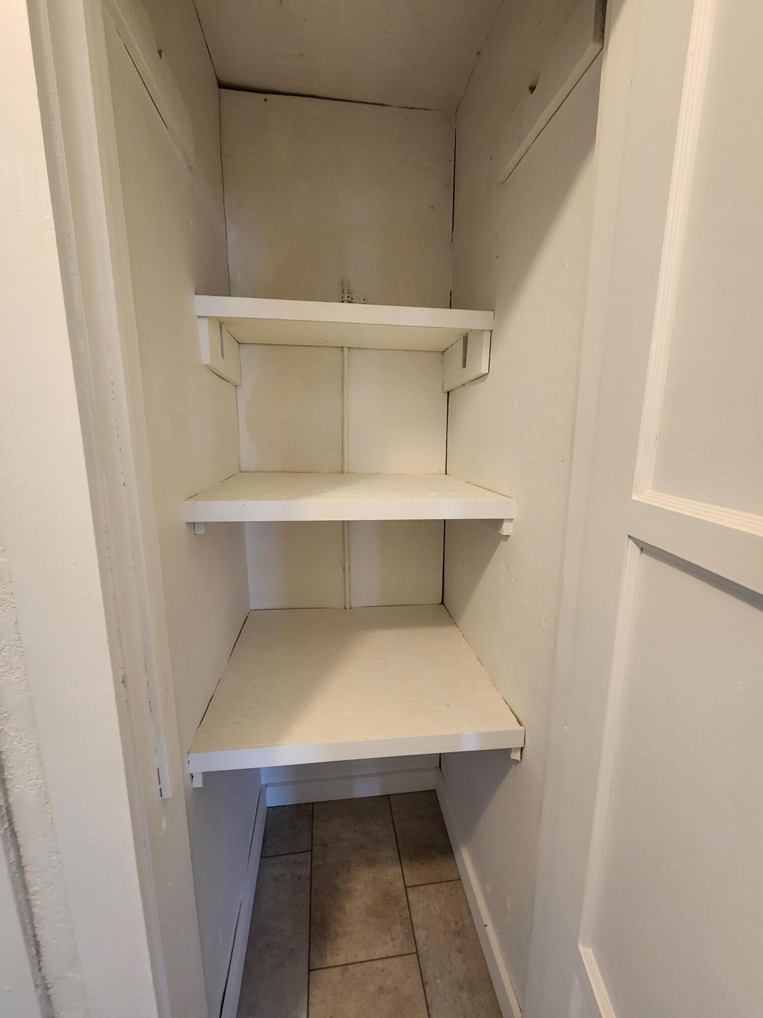 709 Garst Street Property Photo 25