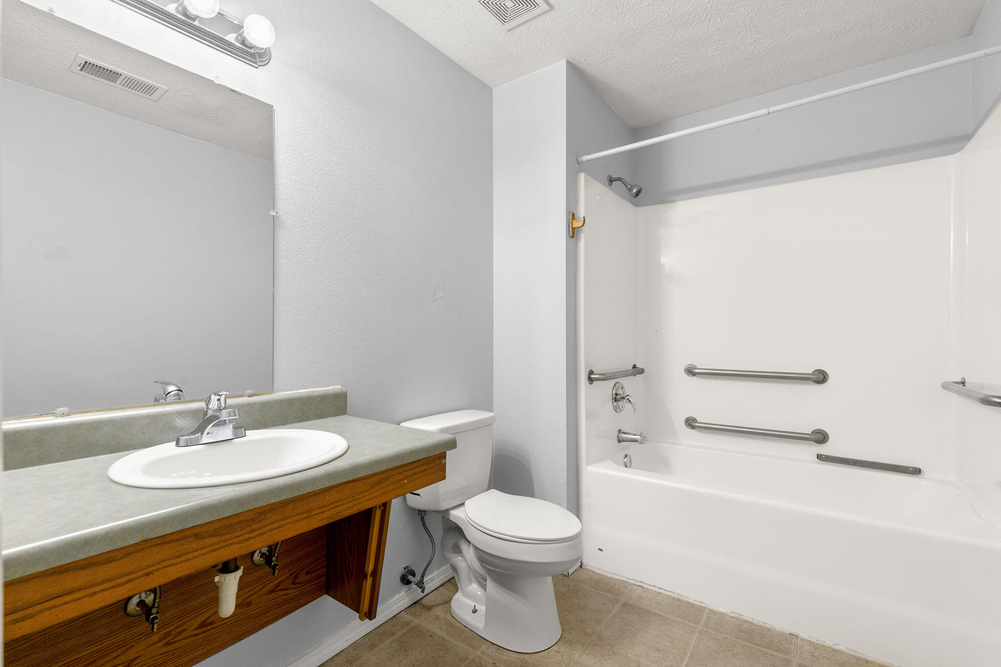105 Garden Circle 109-4 Property Photo 19