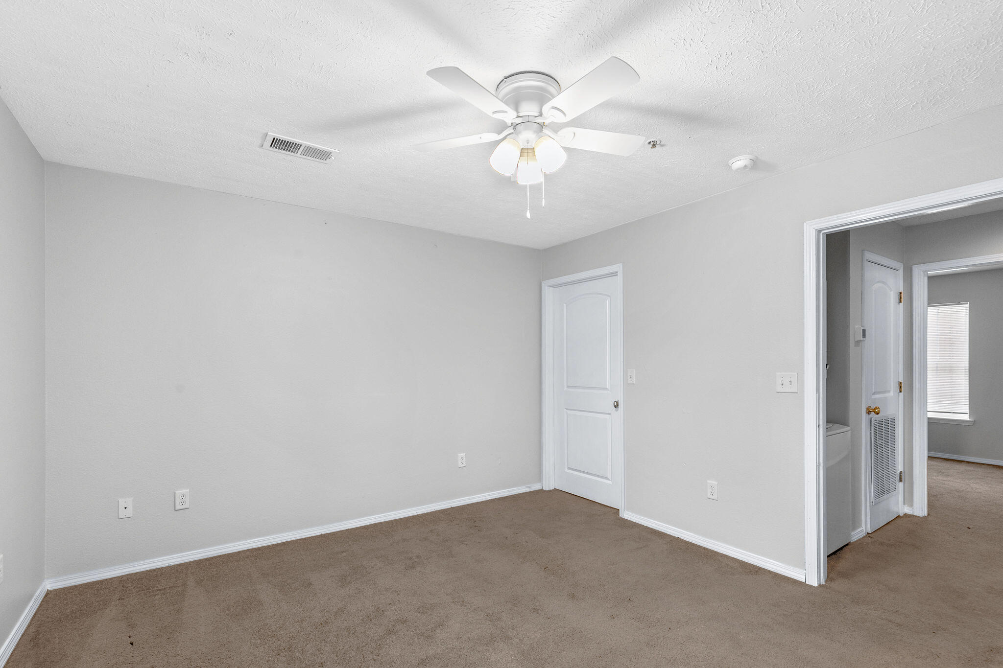 105 Garden Circle 109-4 Property Photo 20