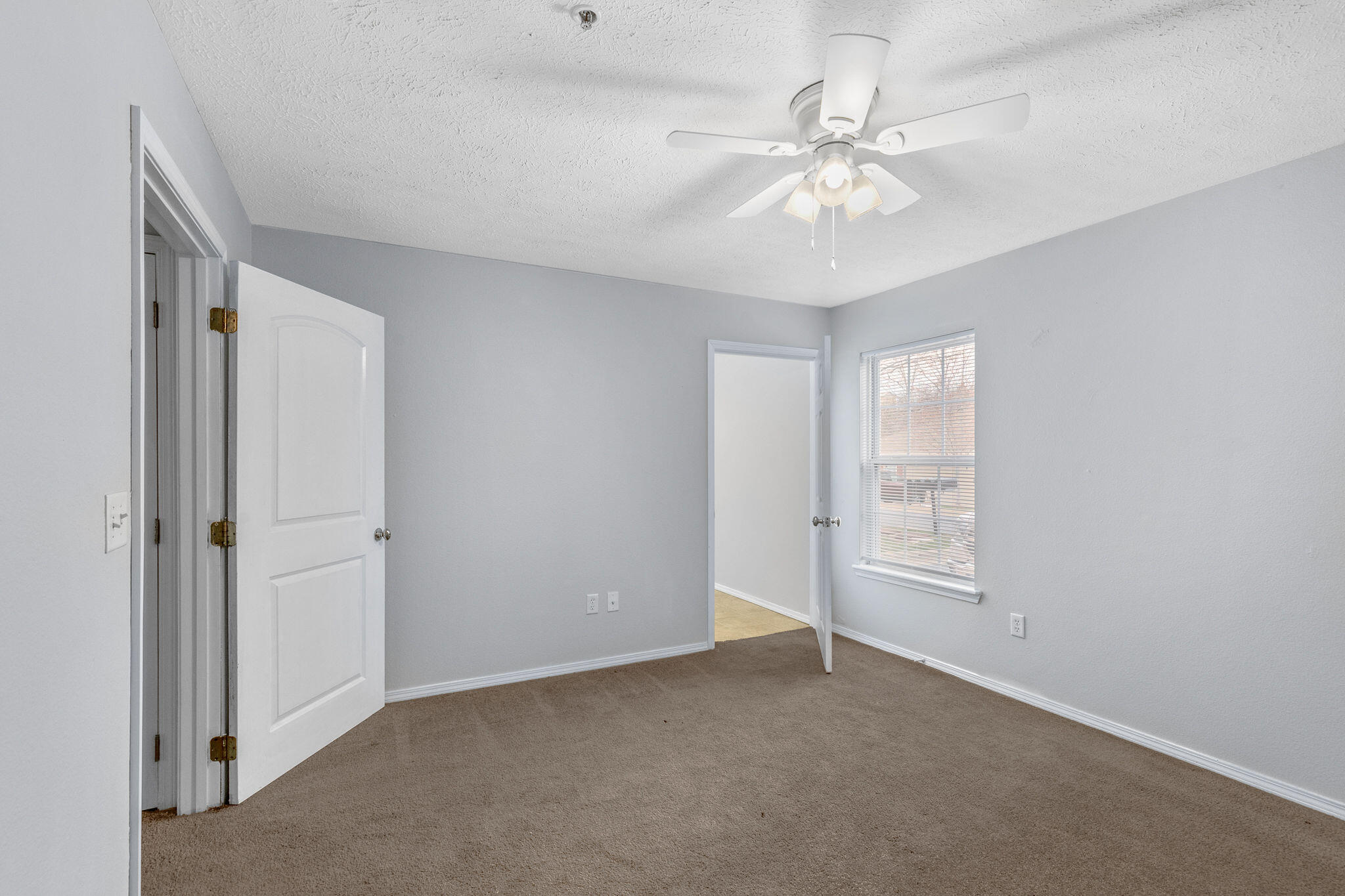105 Garden Circle 109-4 Property Photo 21