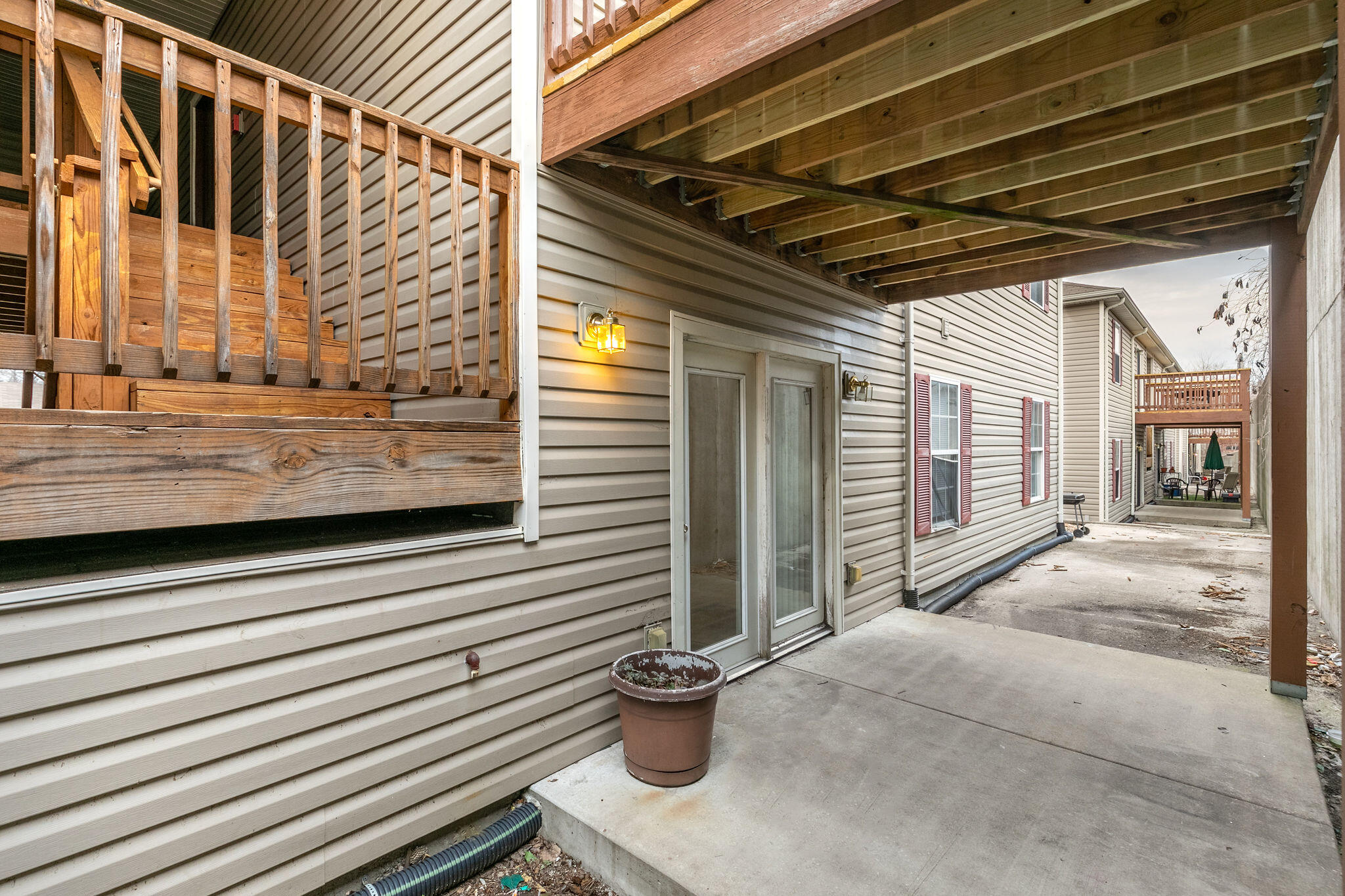 105 Garden Circle 109-4 Property Photo 26