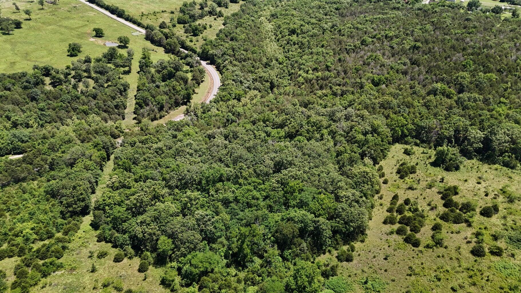 Tract 4 Highway Property Photo 9