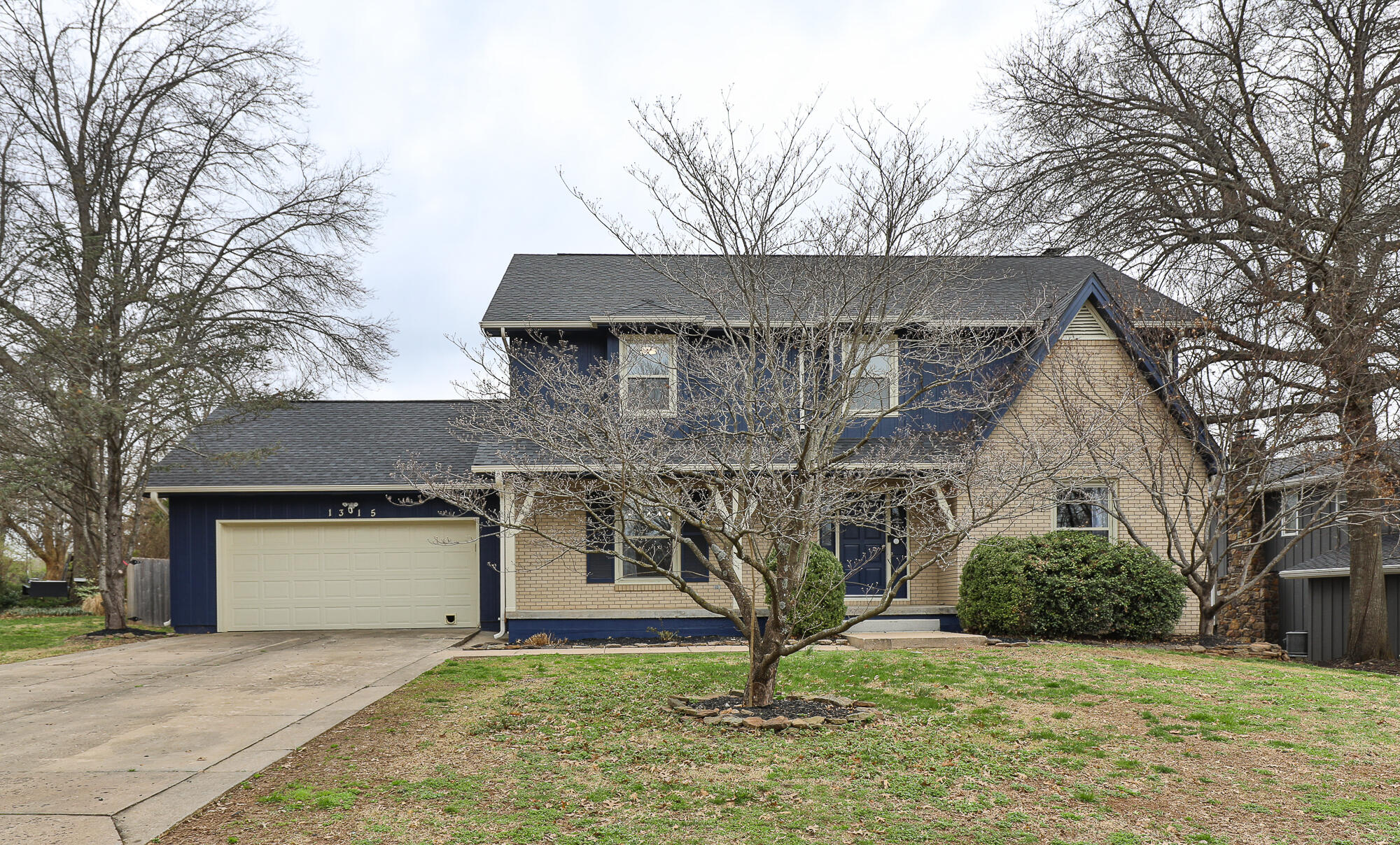 1315 South Oak Run Place Property Photo 1
