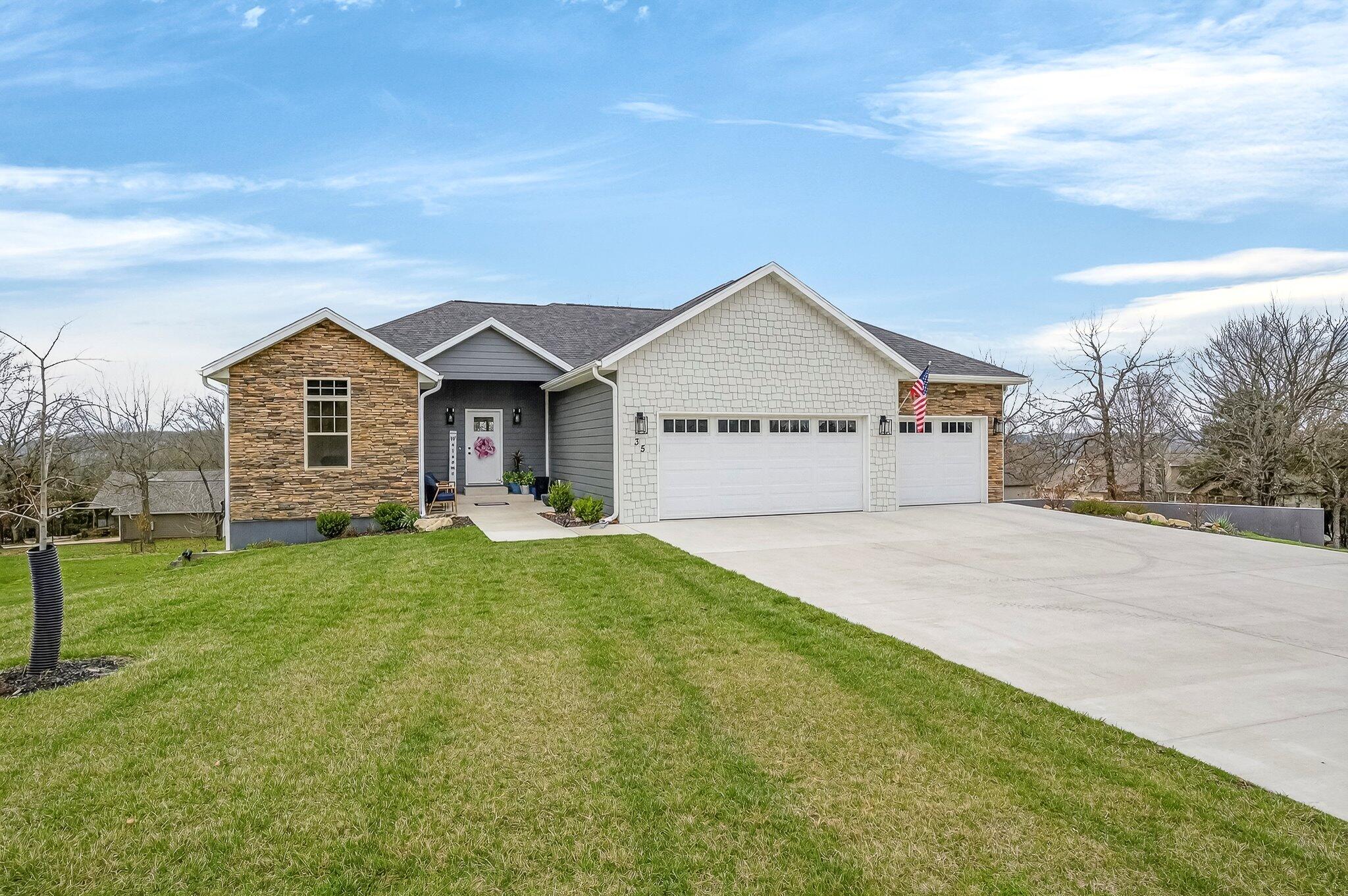 35 Silver Sunset Lane Property Photo 3