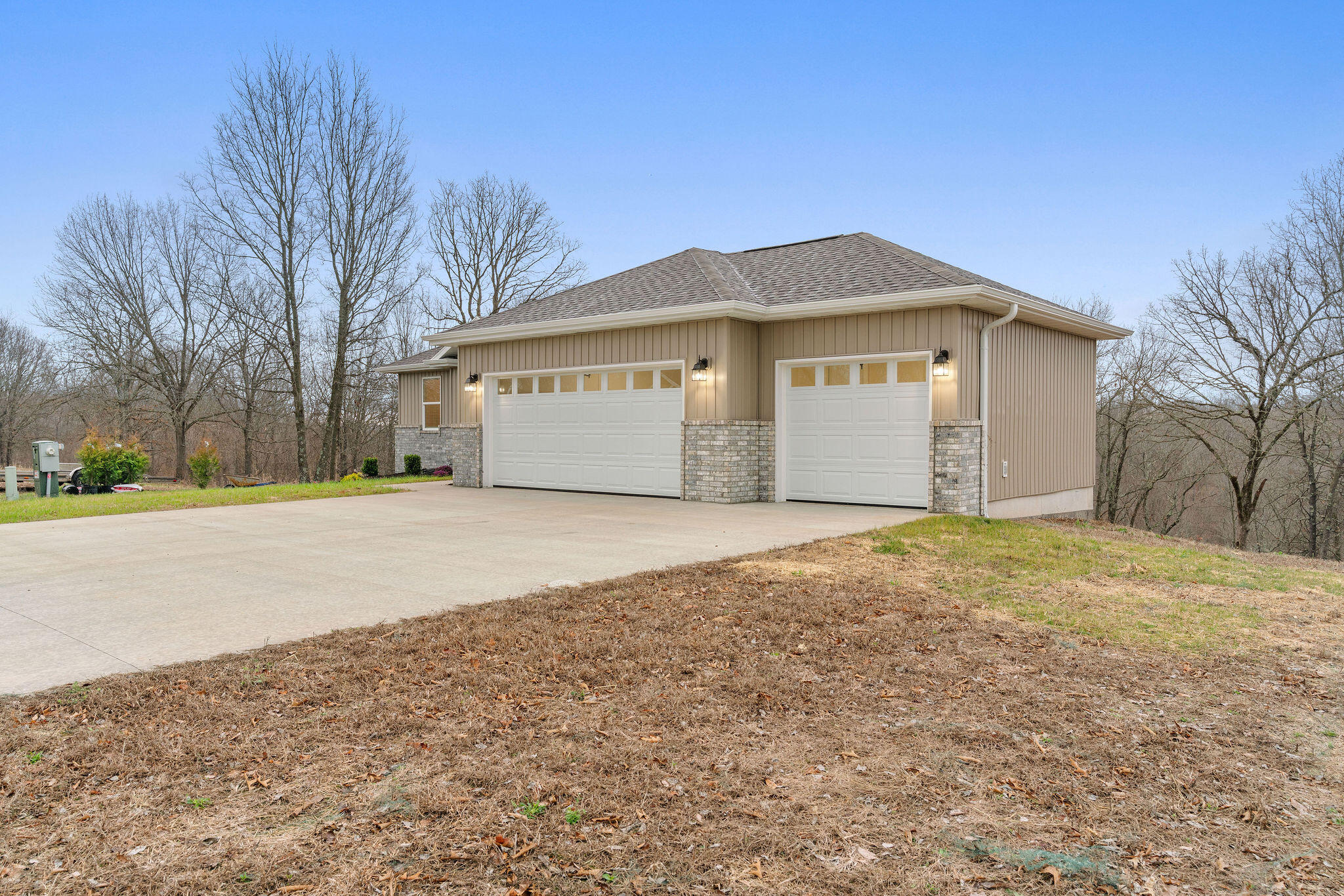 1373 Morningside Falls Boulevard Property Photo 4