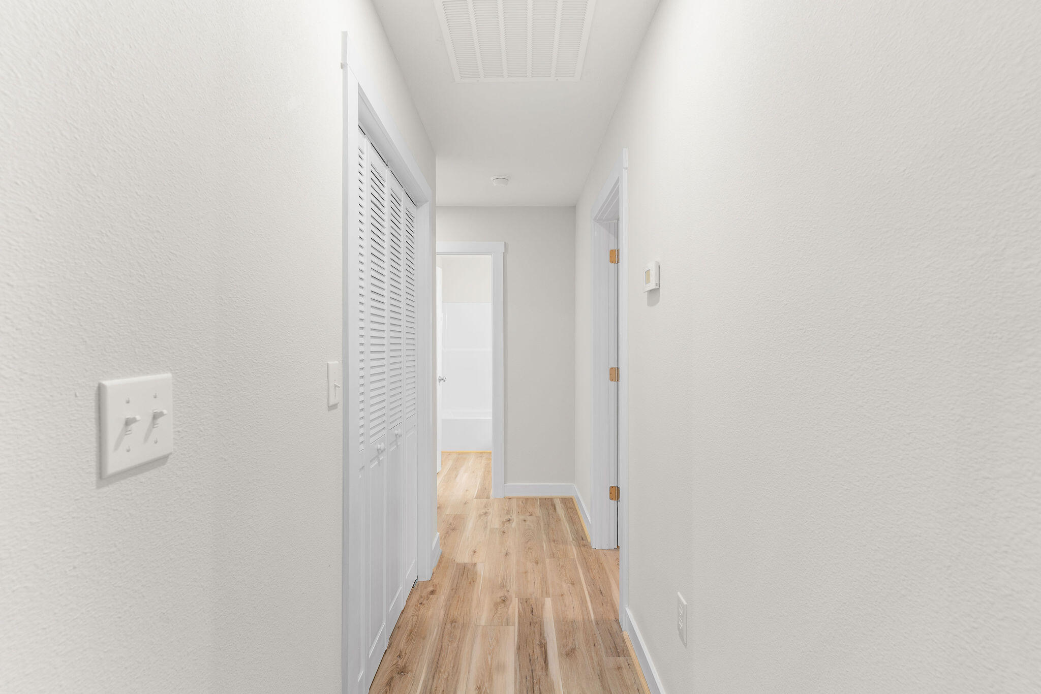 1373 Morningside Falls Boulevard Property Photo 13