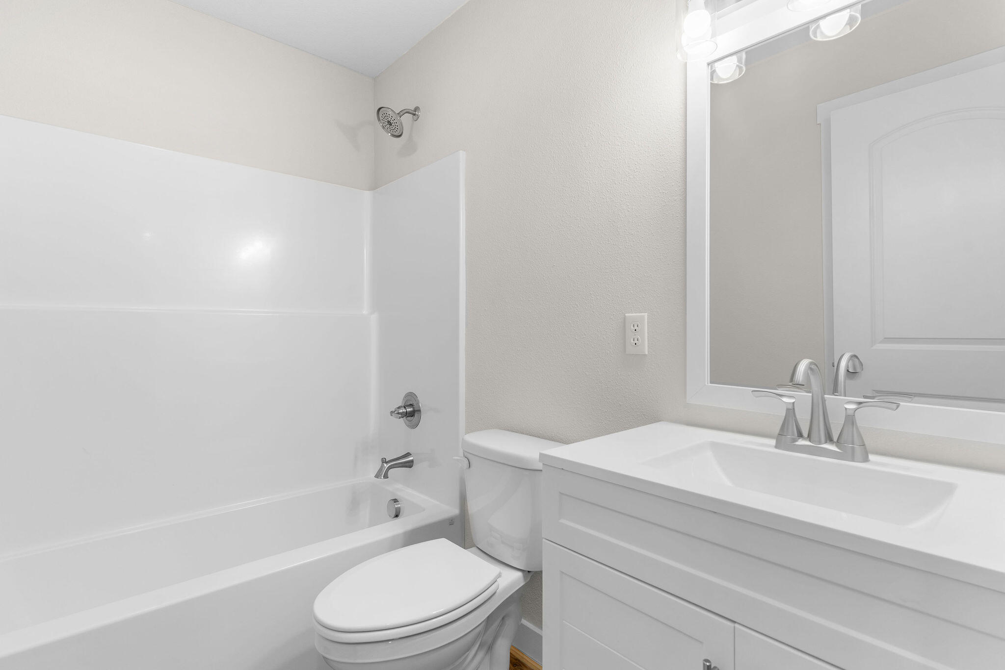 1373 Morningside Falls Boulevard Property Photo 17