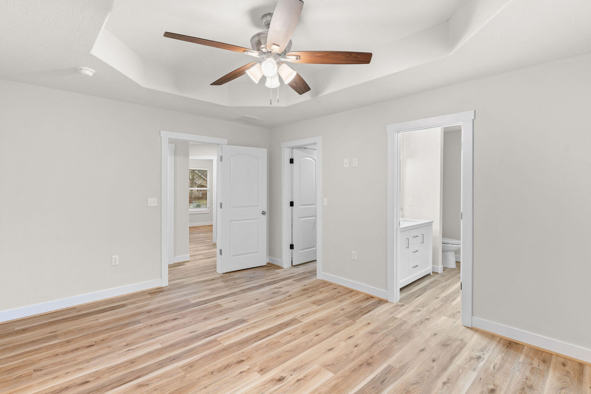 1373 Morningside Falls Boulevard Property Photo 20