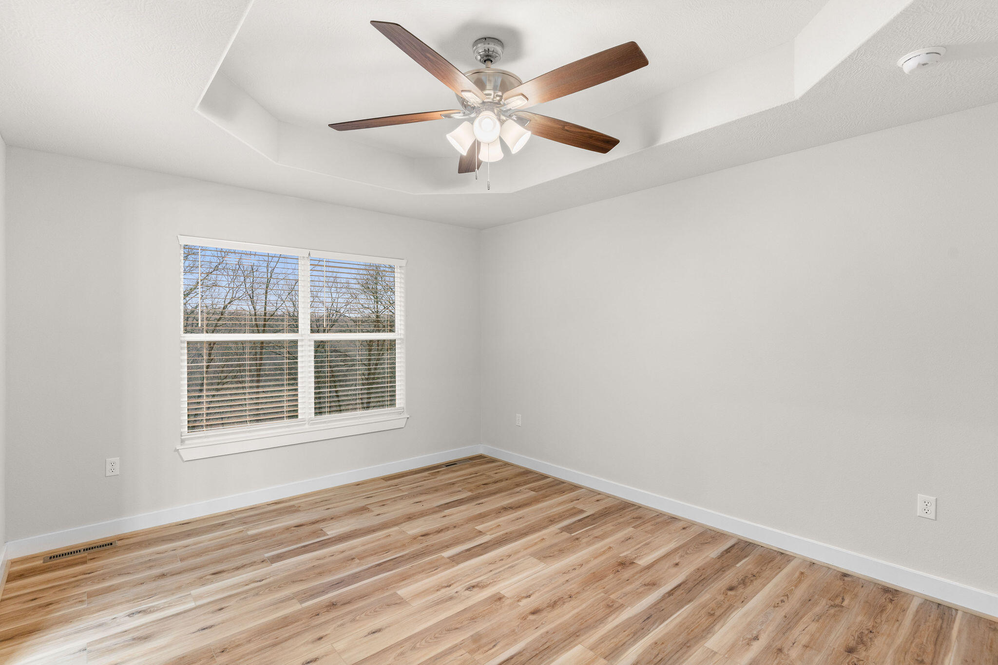 1373 Morningside Falls Boulevard Property Photo 21