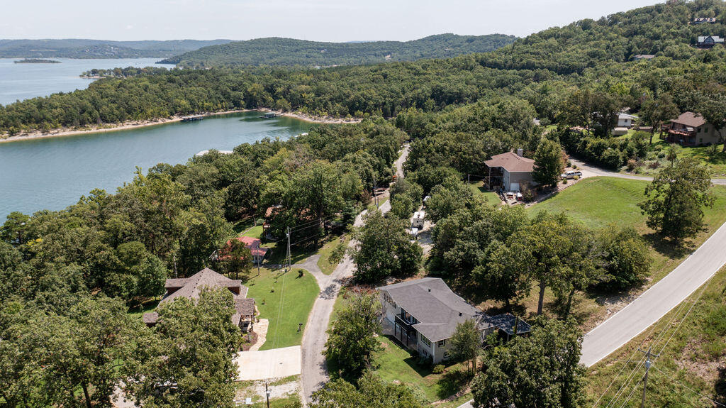 580 Parkview Drive Property Photo 42