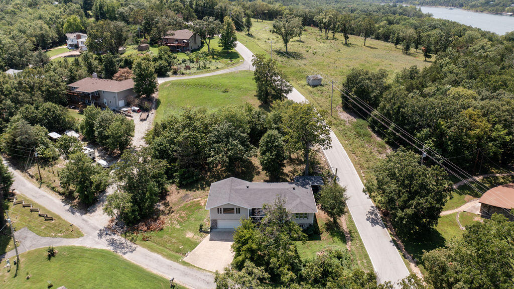 580 Parkview Drive Property Photo 45