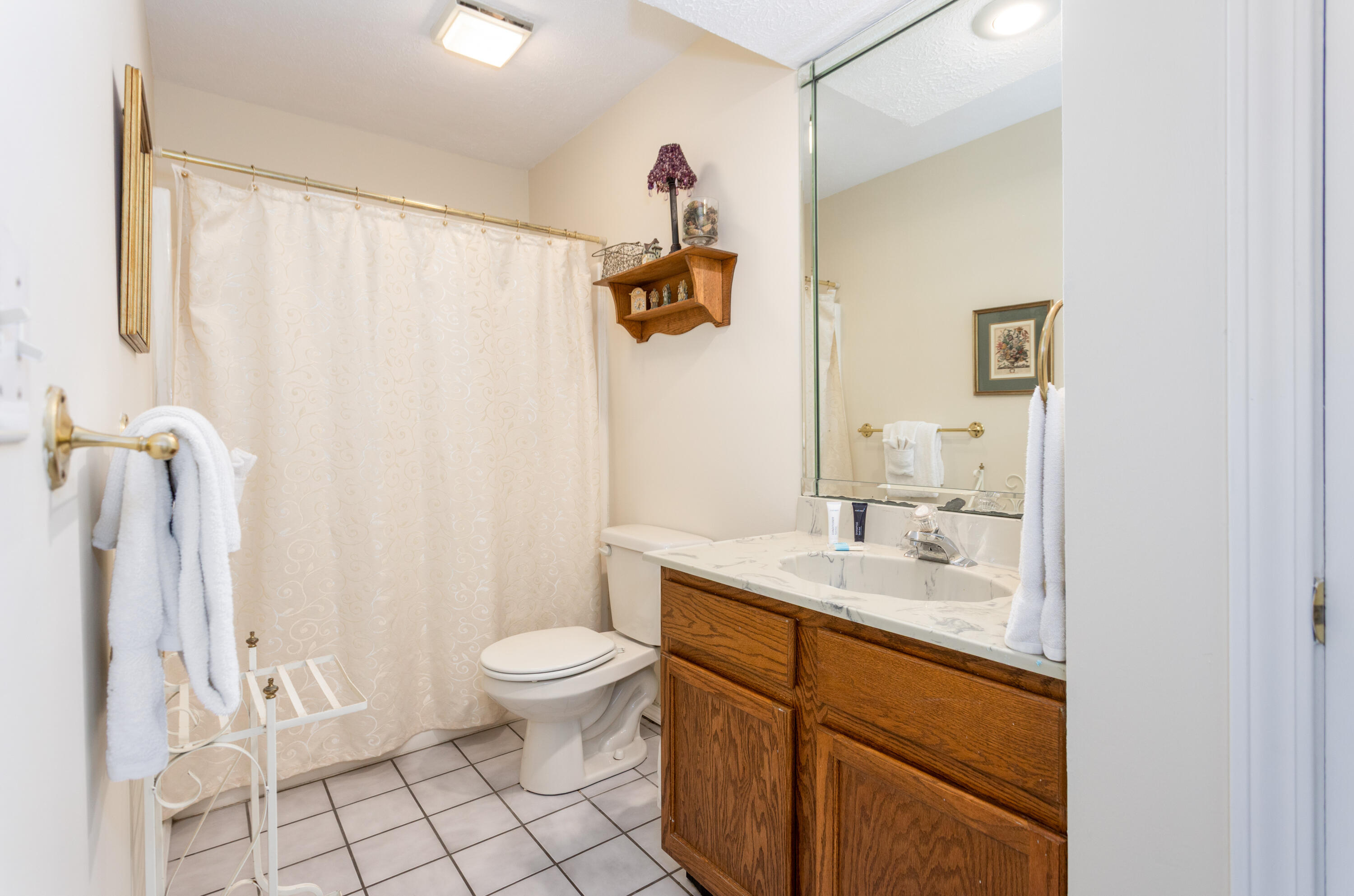 150 The Bluffs Apt 1 Property Photo 16