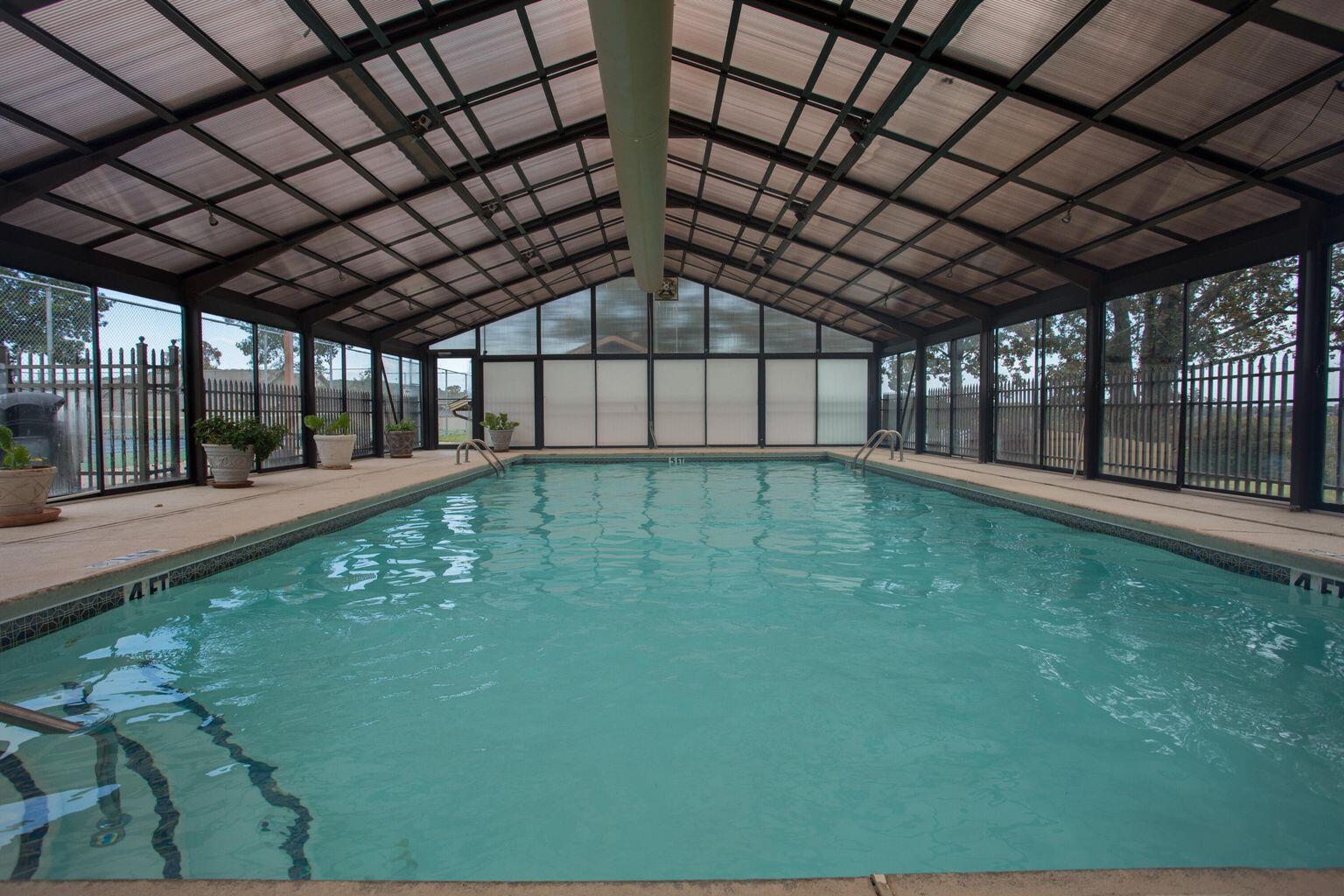 150 The Bluffs Apt 1 Property Photo 29