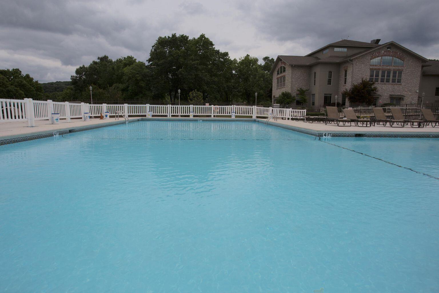 150 The Bluffs Apt 1 Property Photo 30