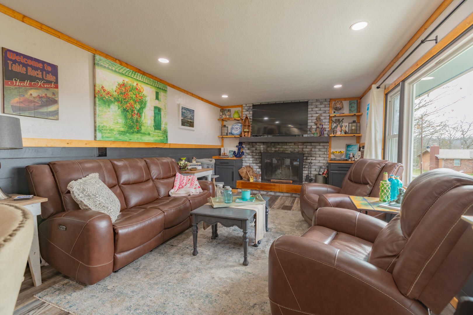 27201 Vixen Lane Property Photo 10