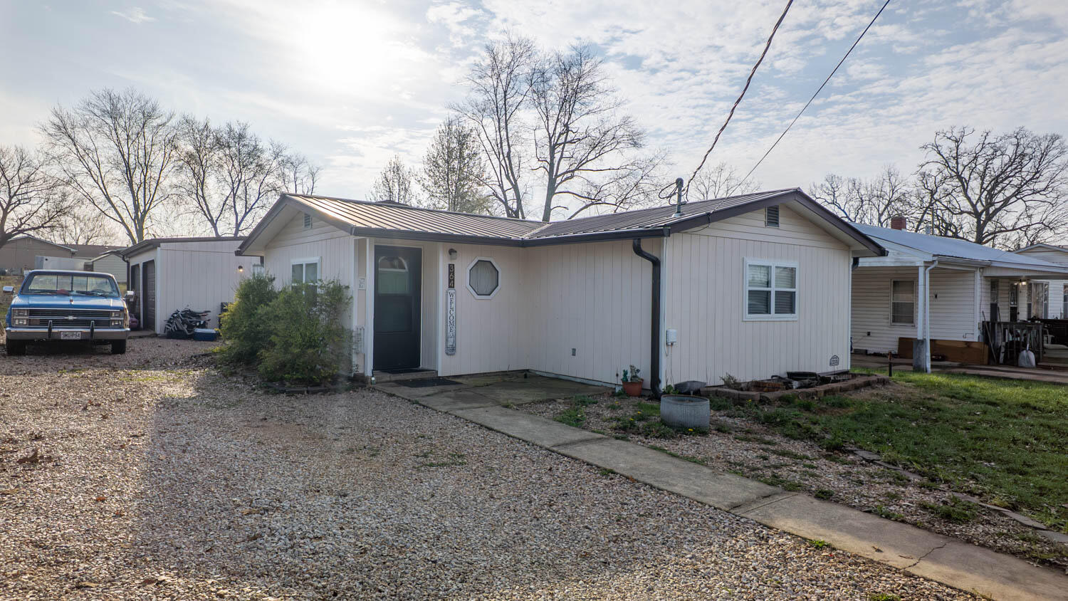 364 Rogers Avenue Property Photo 3