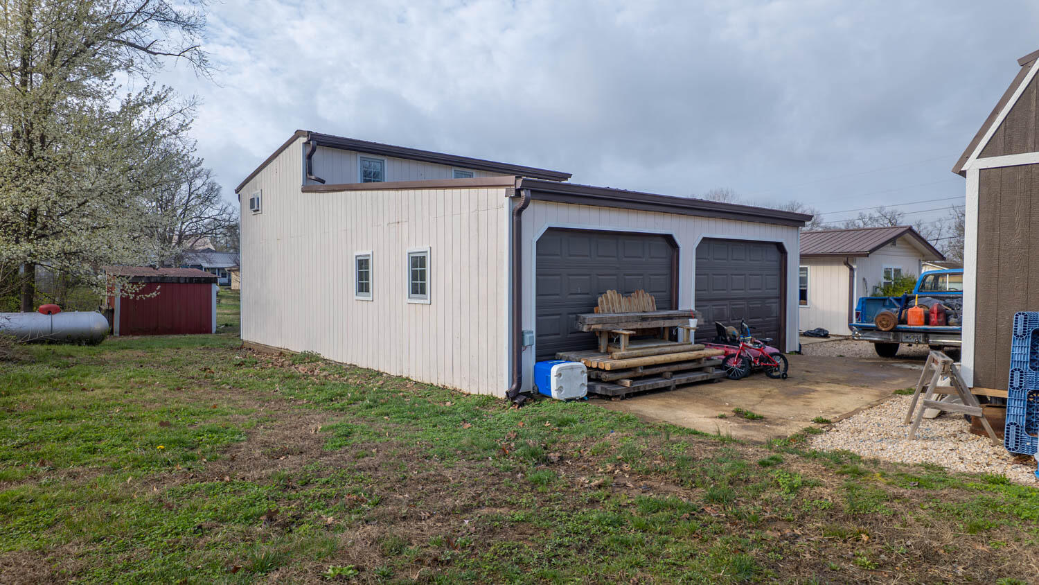 364 Rogers Avenue Property Photo 4