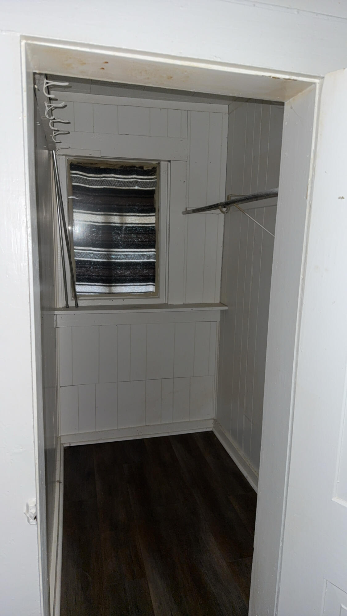 519 West Leyda Avenue Property Photo 7