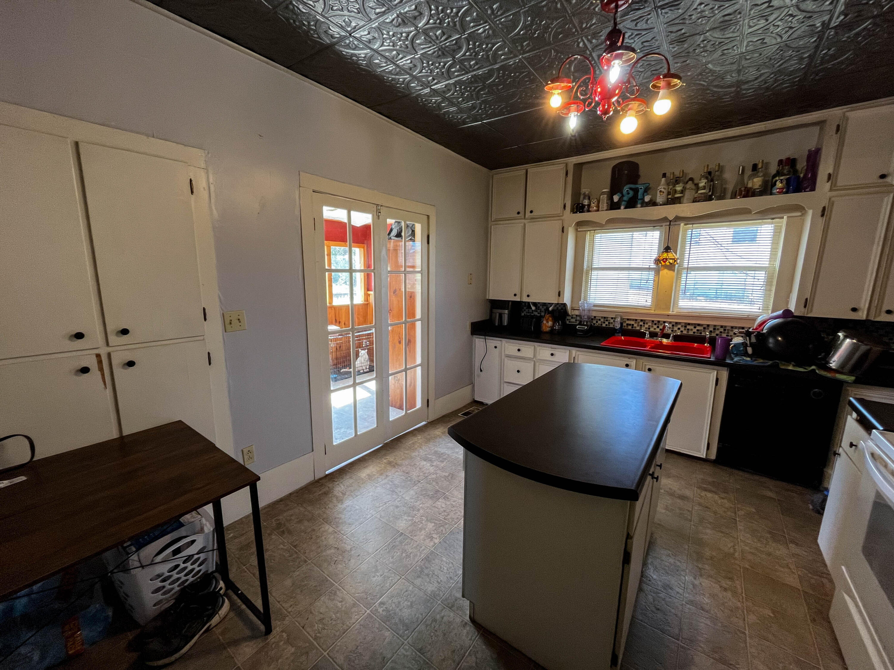 903 Vine Street Property Photo 7
