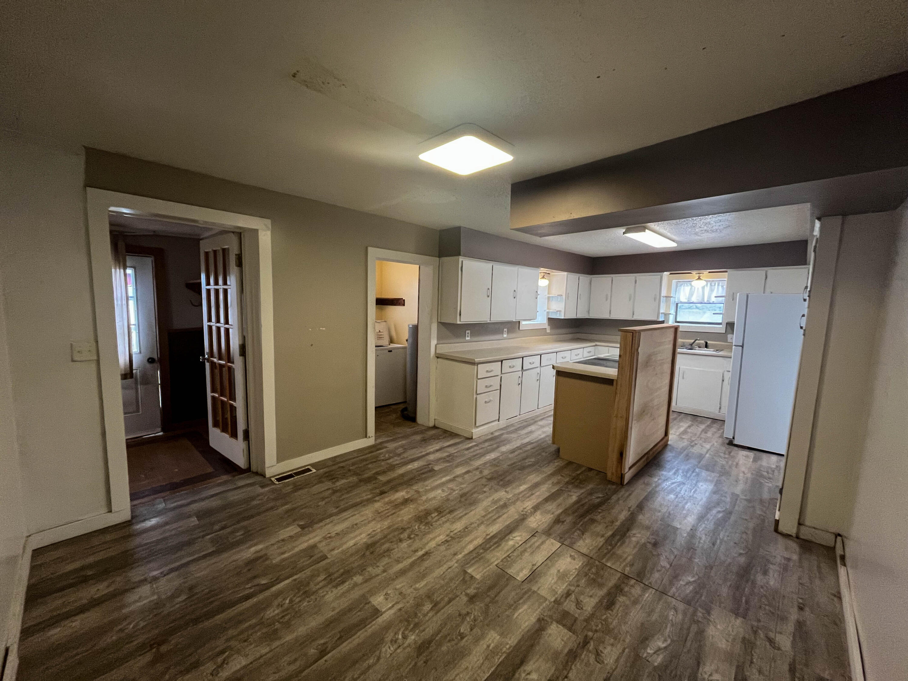 695 Summit Avenue Property Photo 15