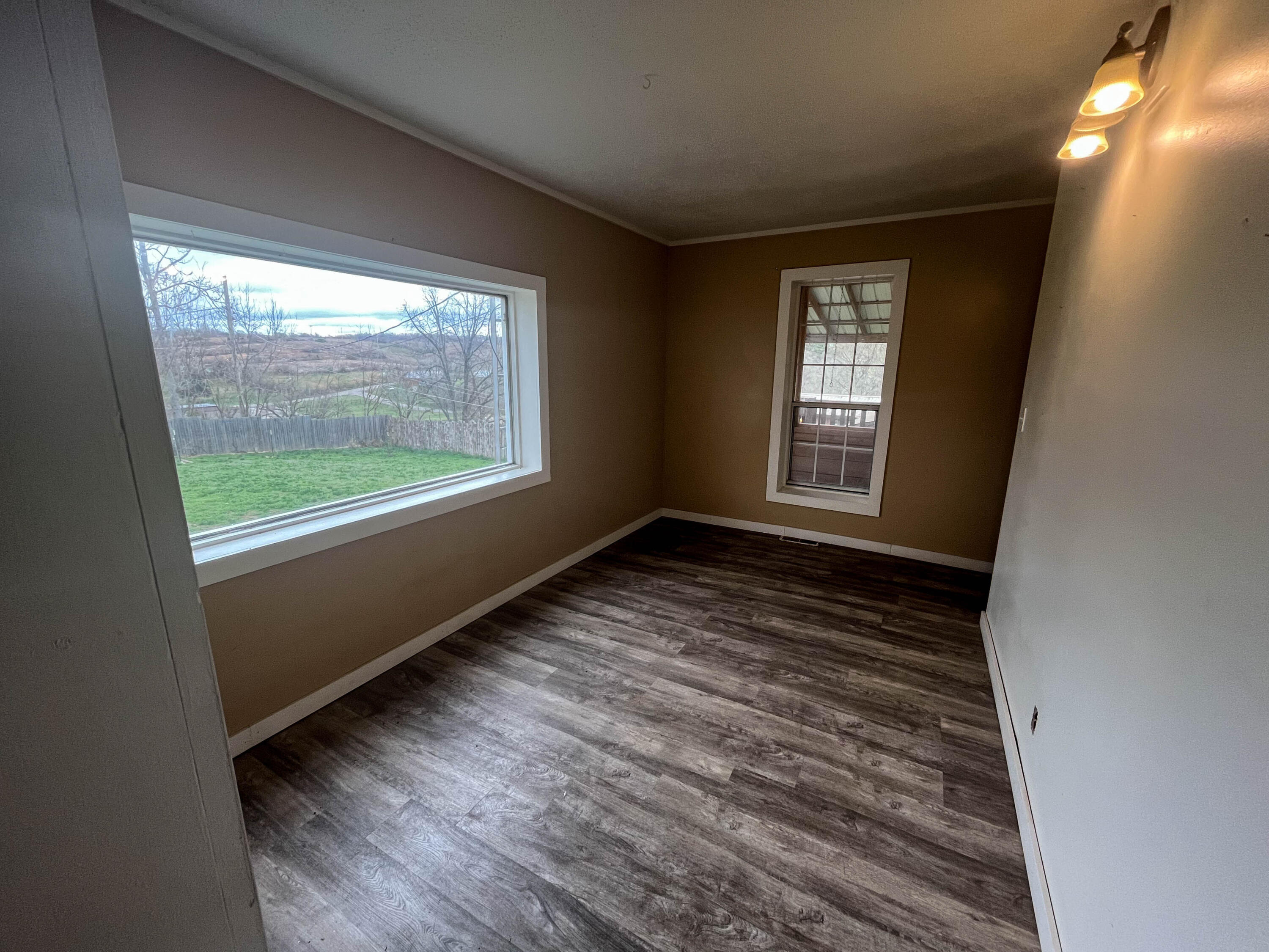 695 Summit Avenue Property Photo 23