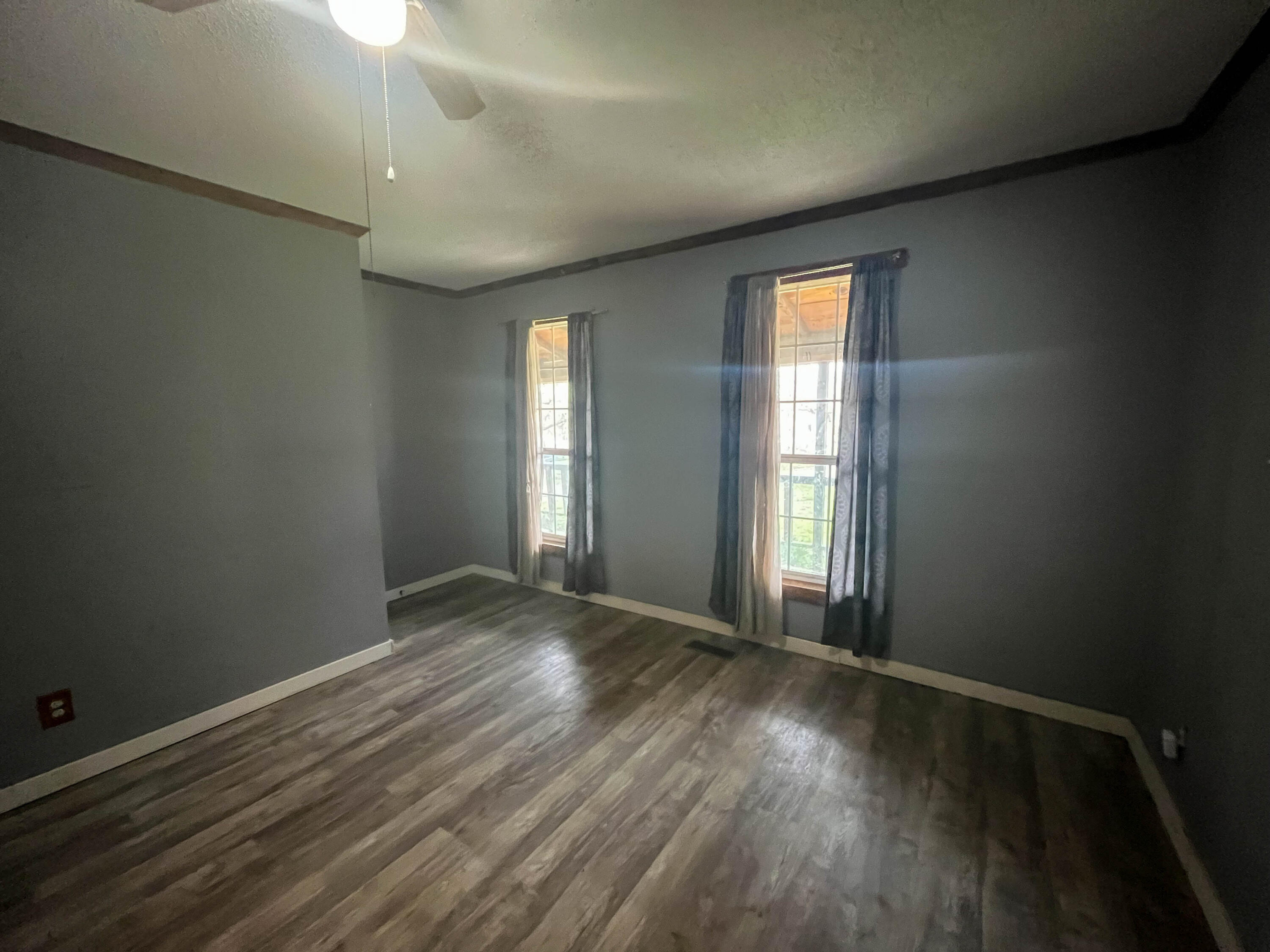 695 Summit Avenue Property Photo 29