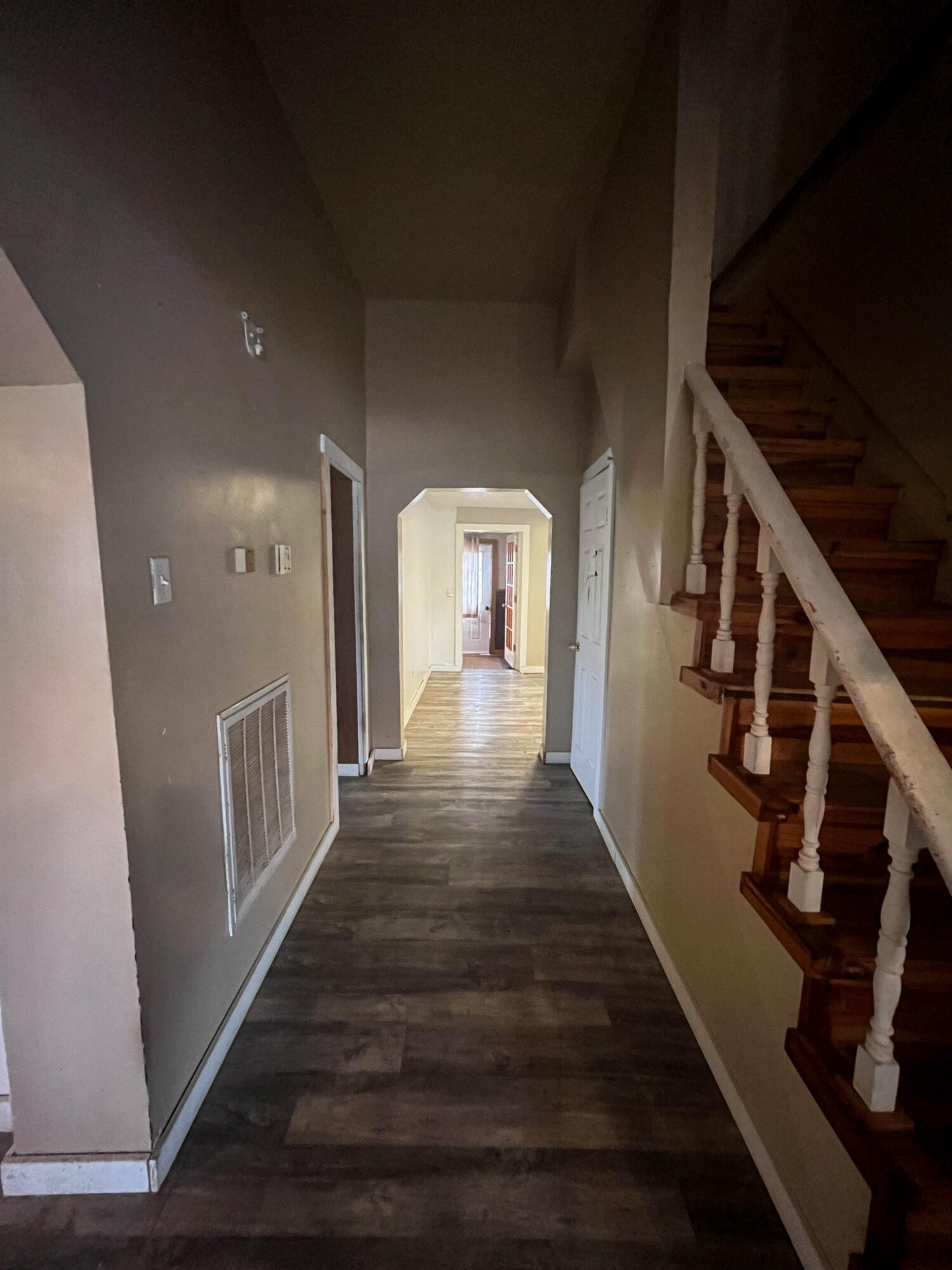 695 Summit Avenue Property Photo 38