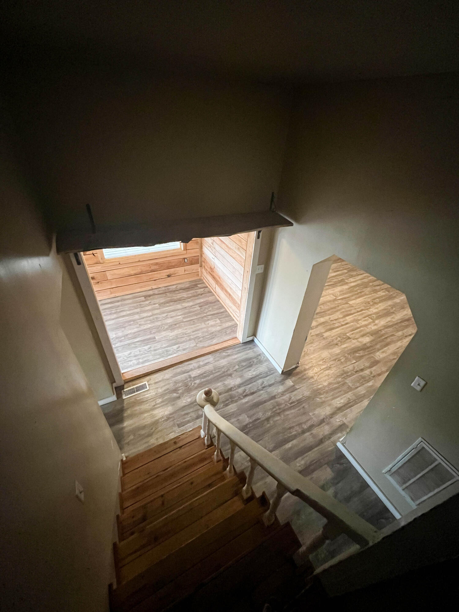 695 Summit Avenue Property Photo 40
