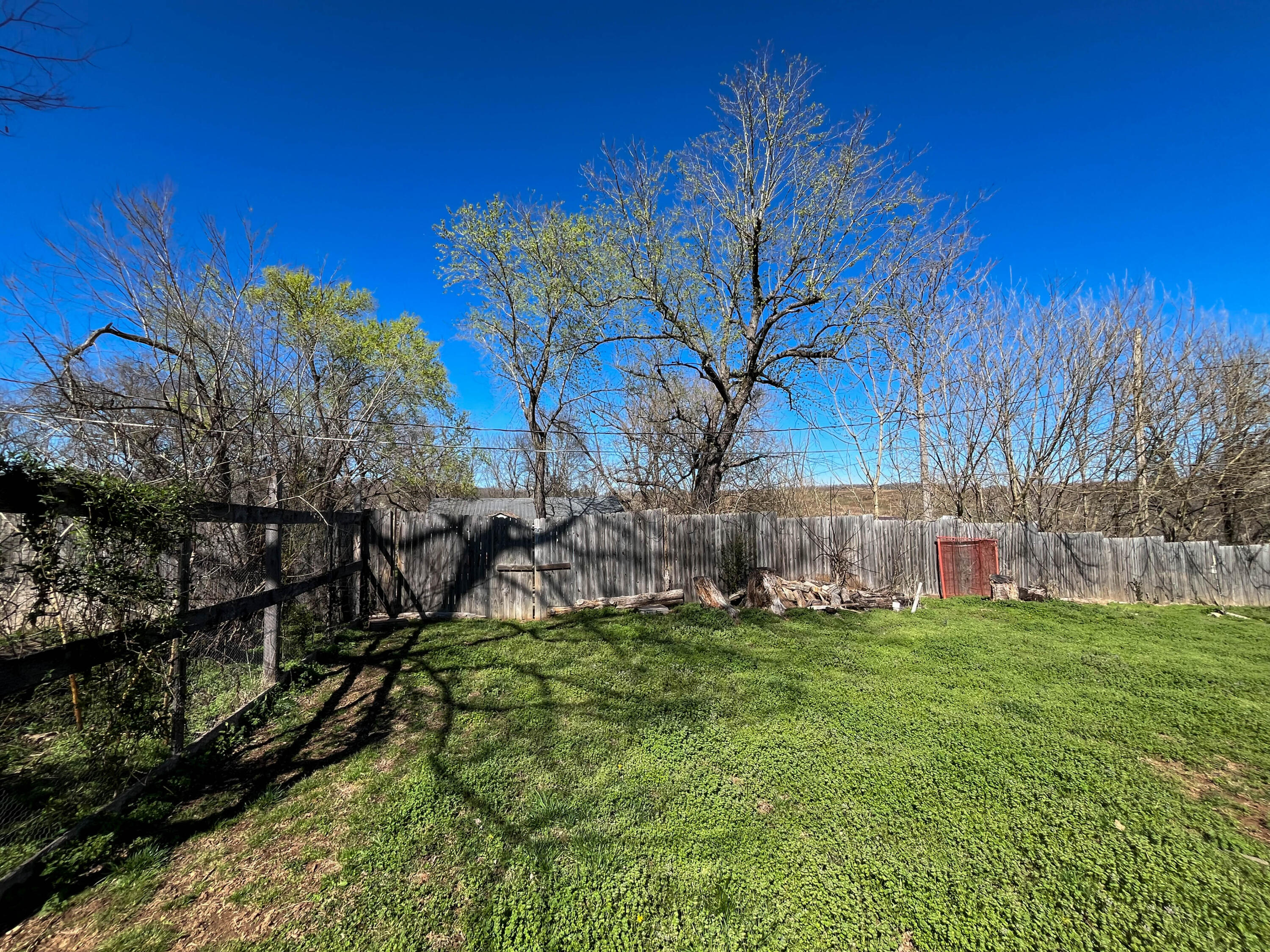 695 Summit Avenue Property Photo 50