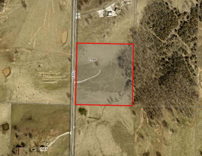 7768 North Farm Rd 53 Property Photo 1