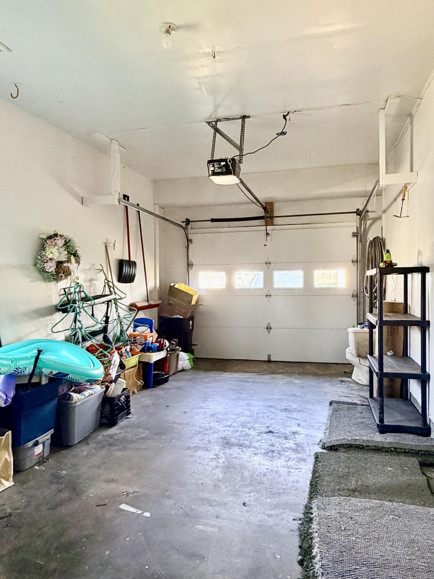 415 West 5th Street Property Photo 16