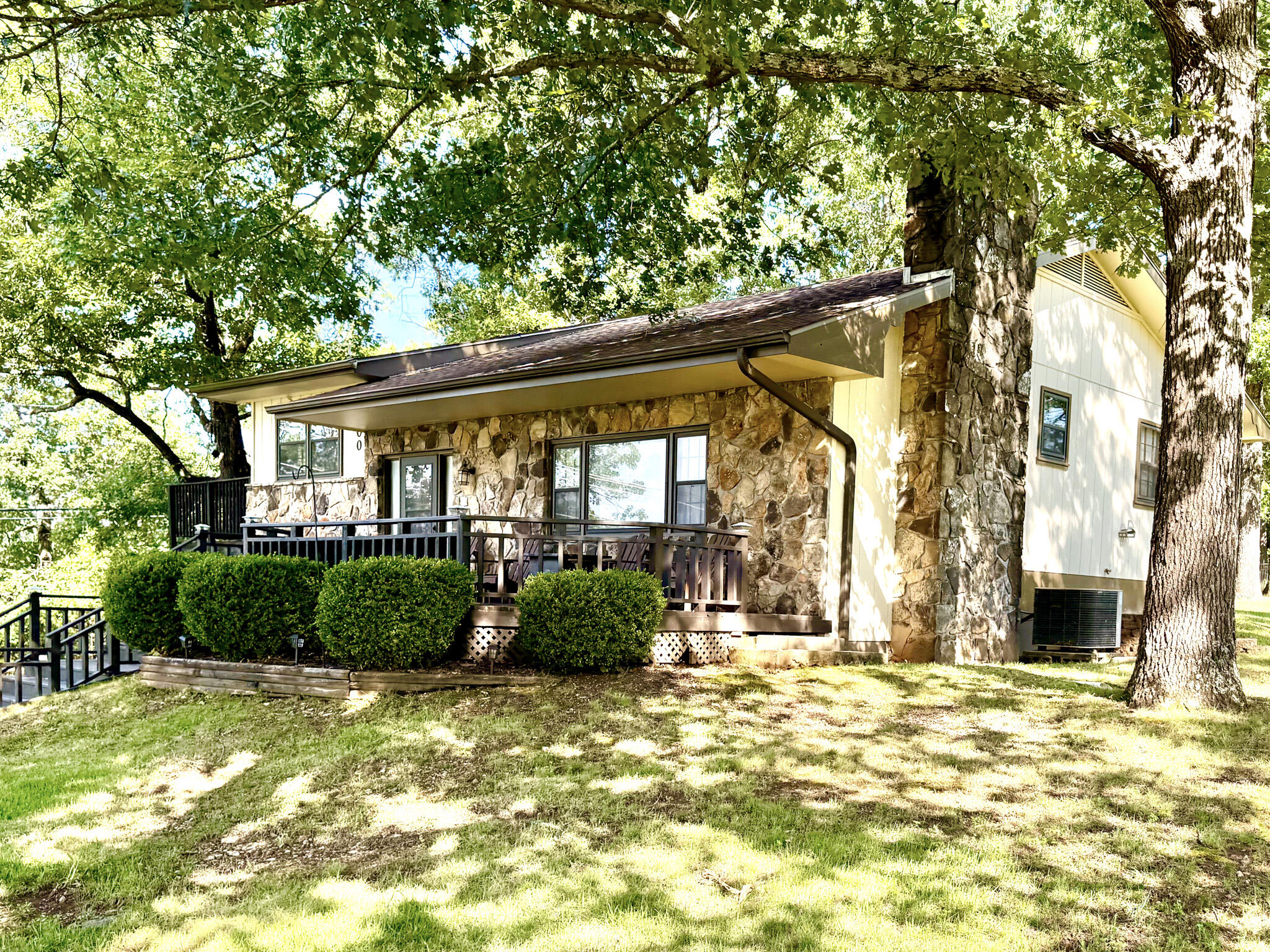 3100 State Highway Dd Property Photo 1