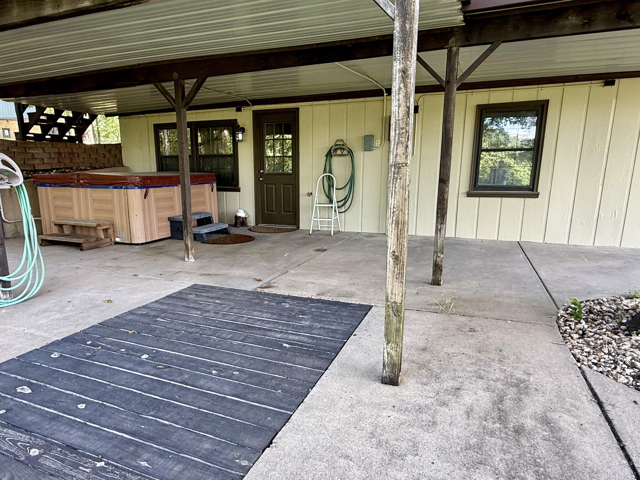 3100 State Highway Dd Property Photo 10