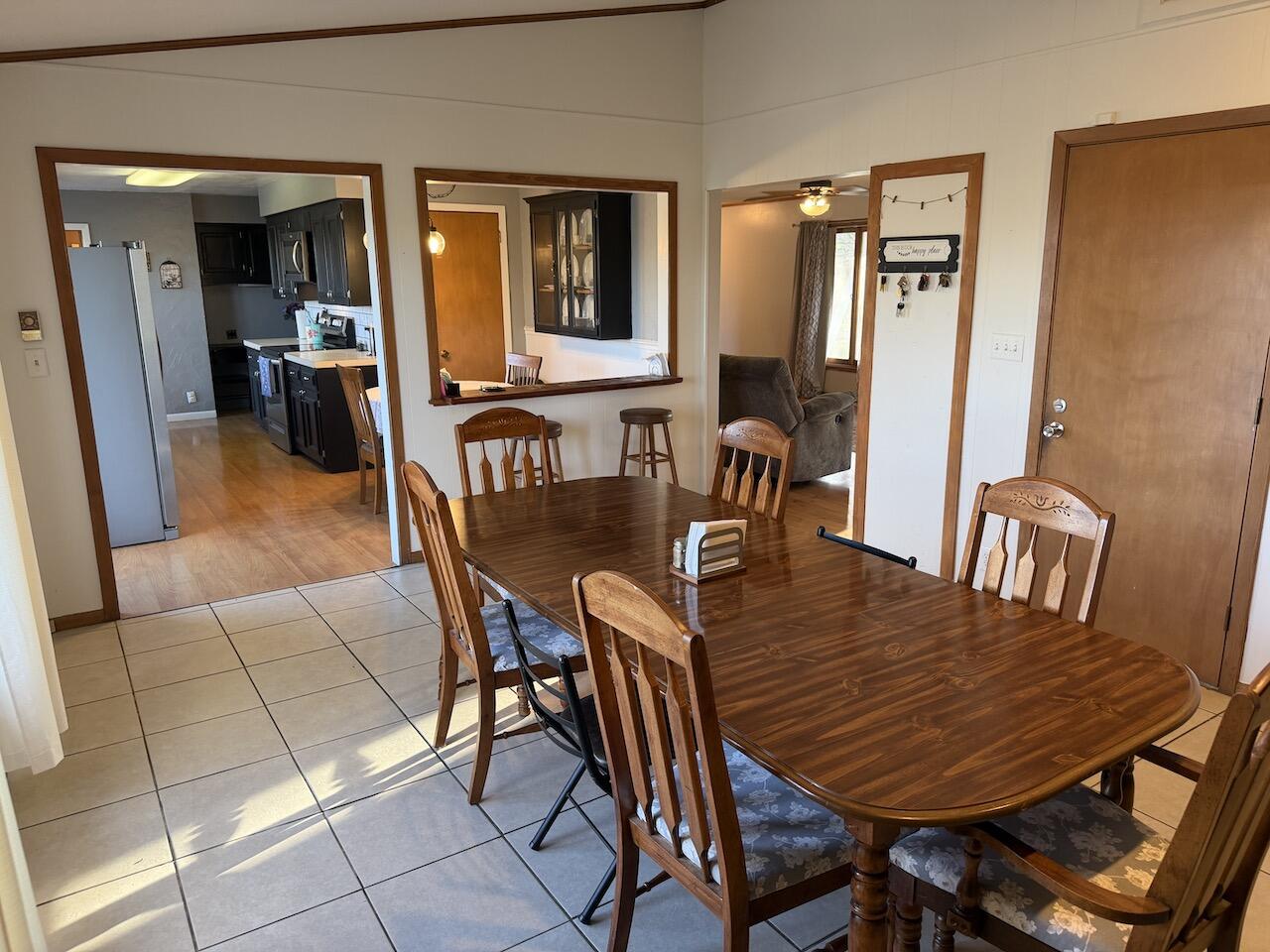 1112 North Walnut Street Property Photo 12