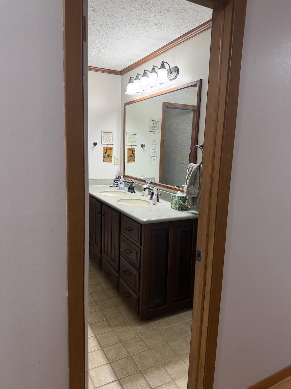 1112 North Walnut Street Property Photo 29