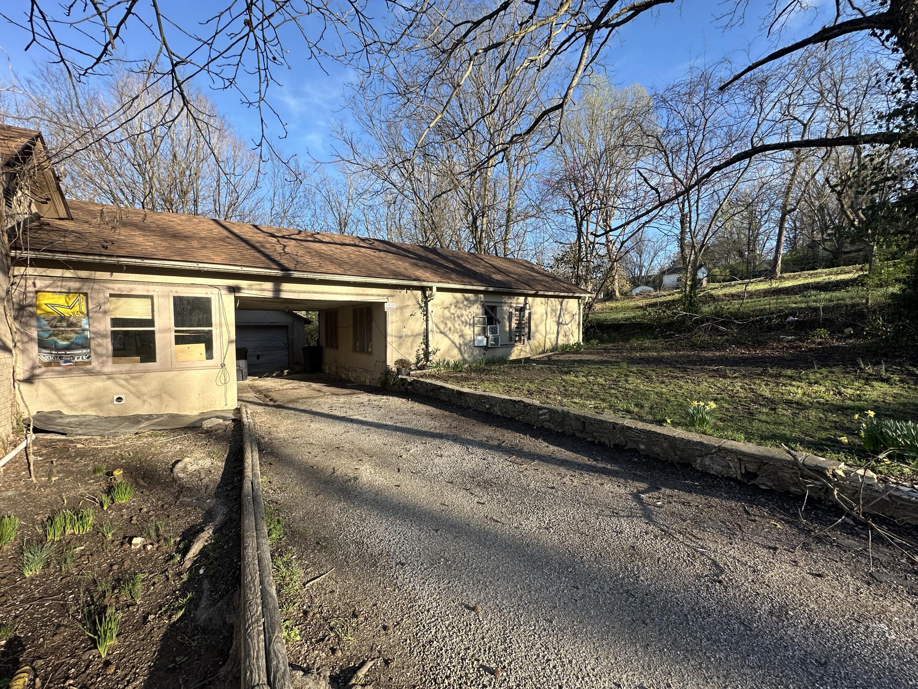 408 Walnut Street Property Photo 11
