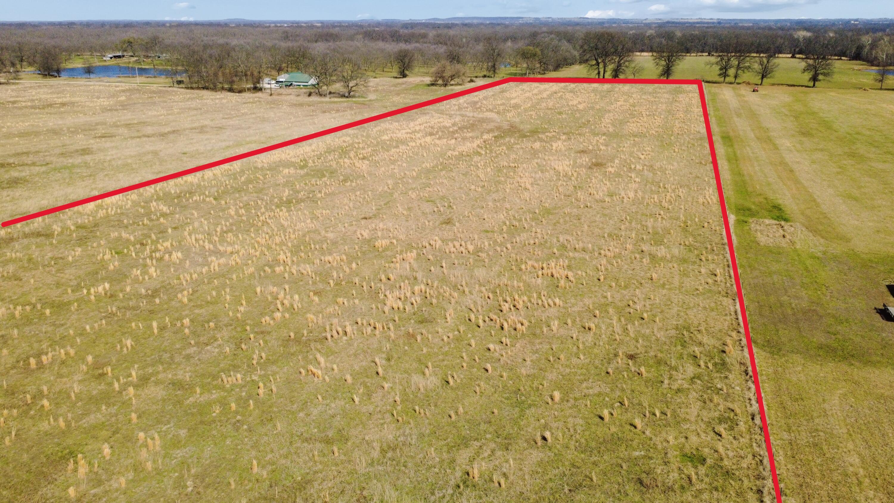 000 South 1575 Road Property Photo 6