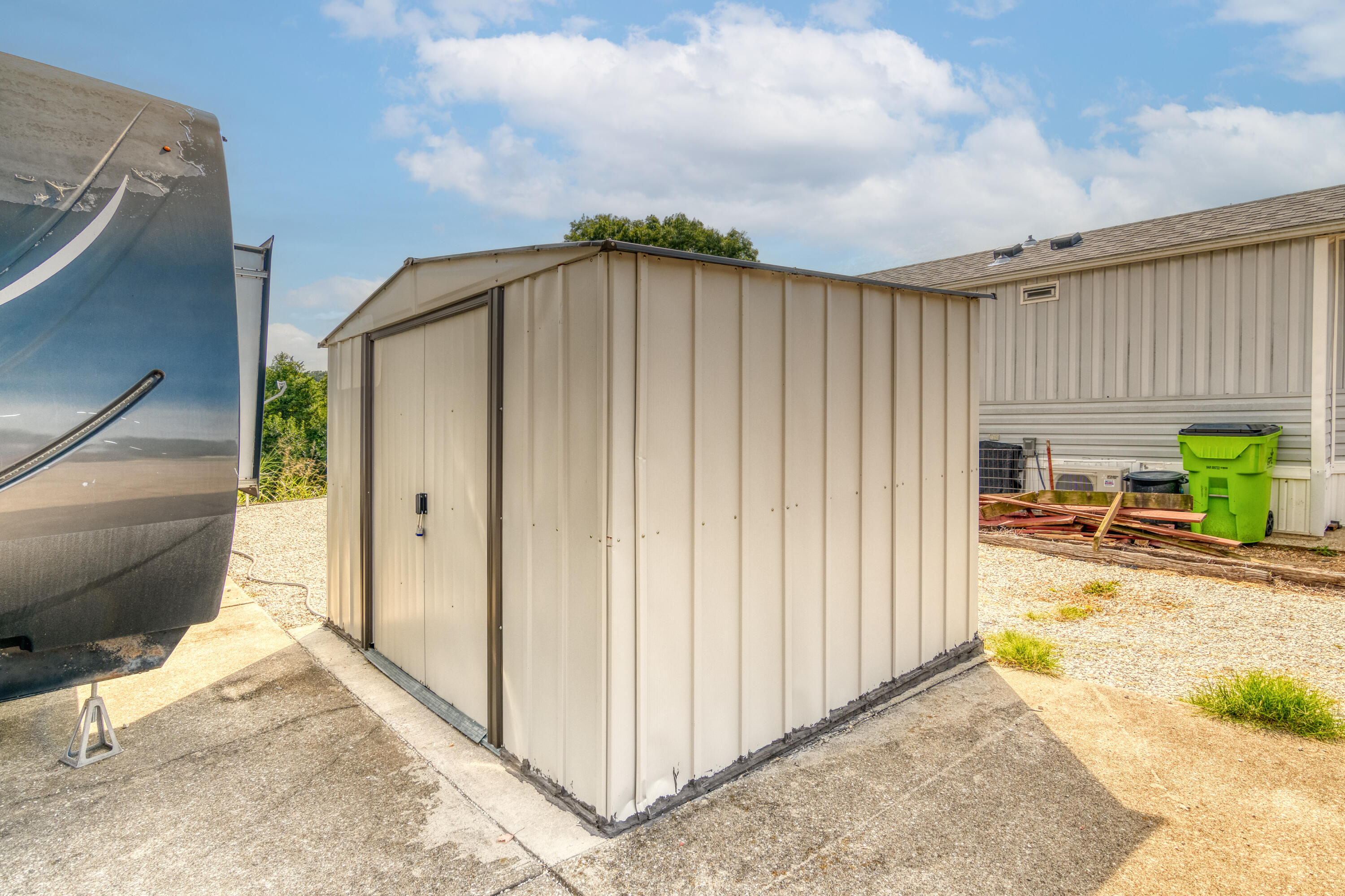 60318029 Property Photo 10