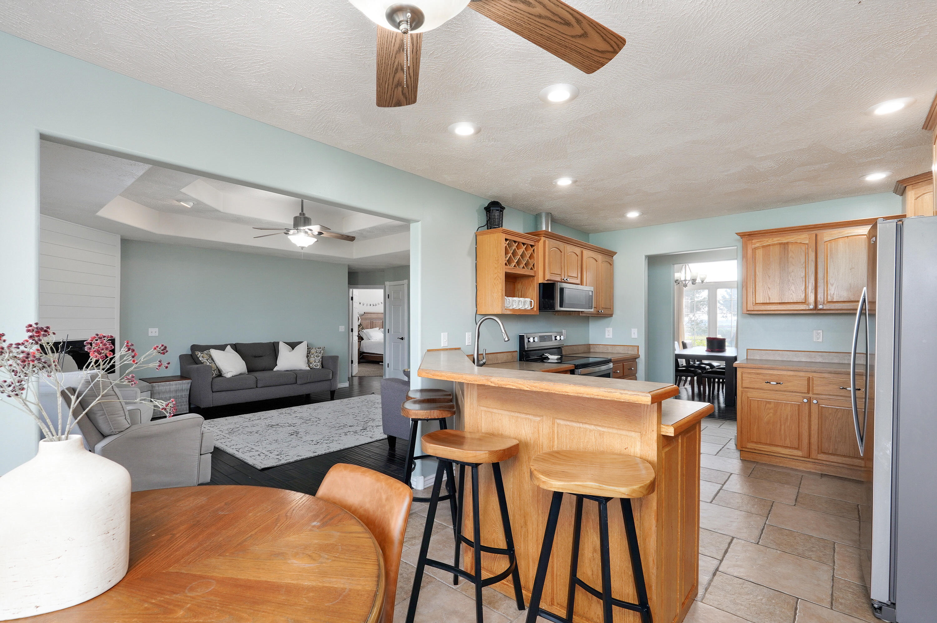 171 Ridgefield Court Property Photo 14