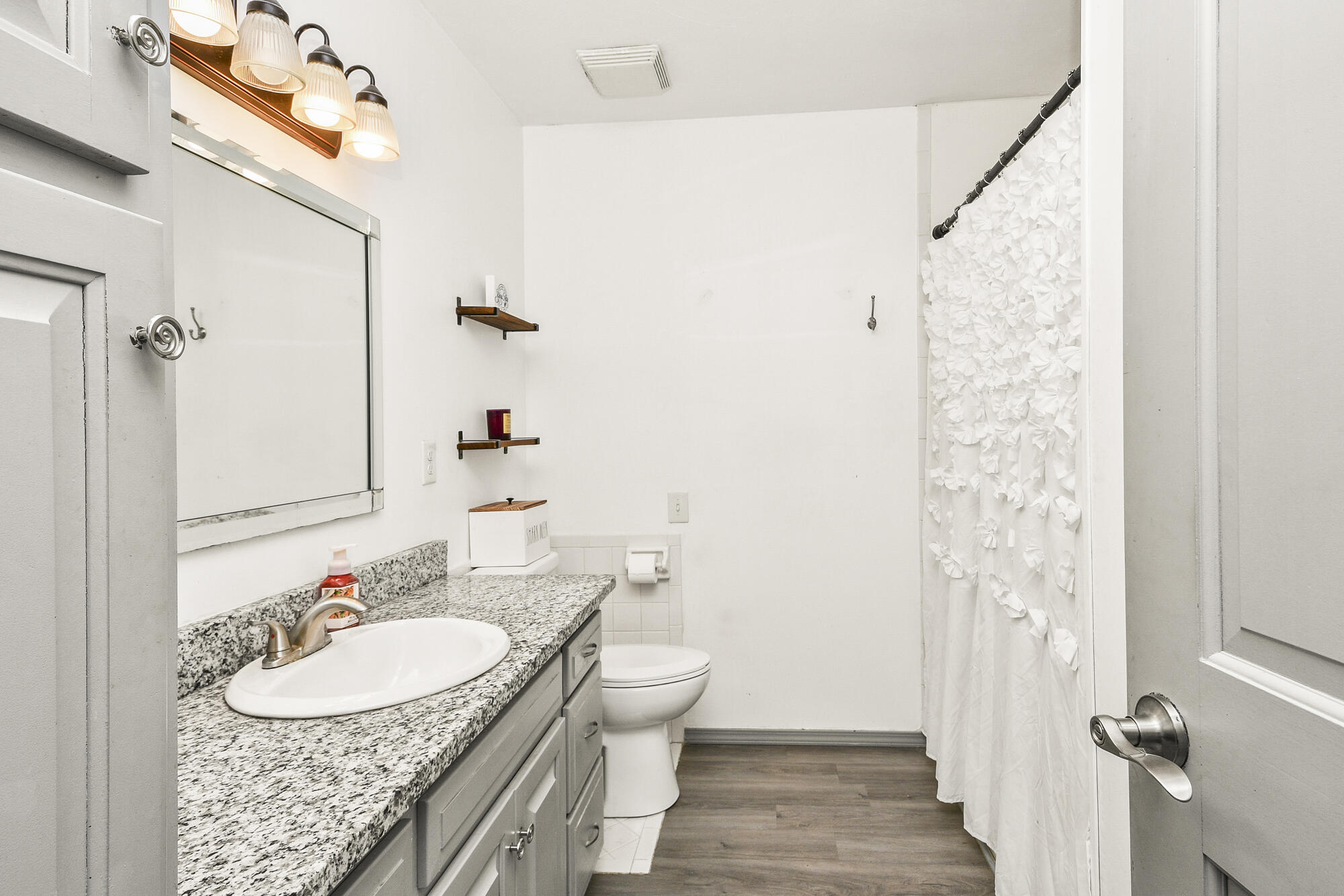 1455 South Oakmont Avenue Property Photo 37